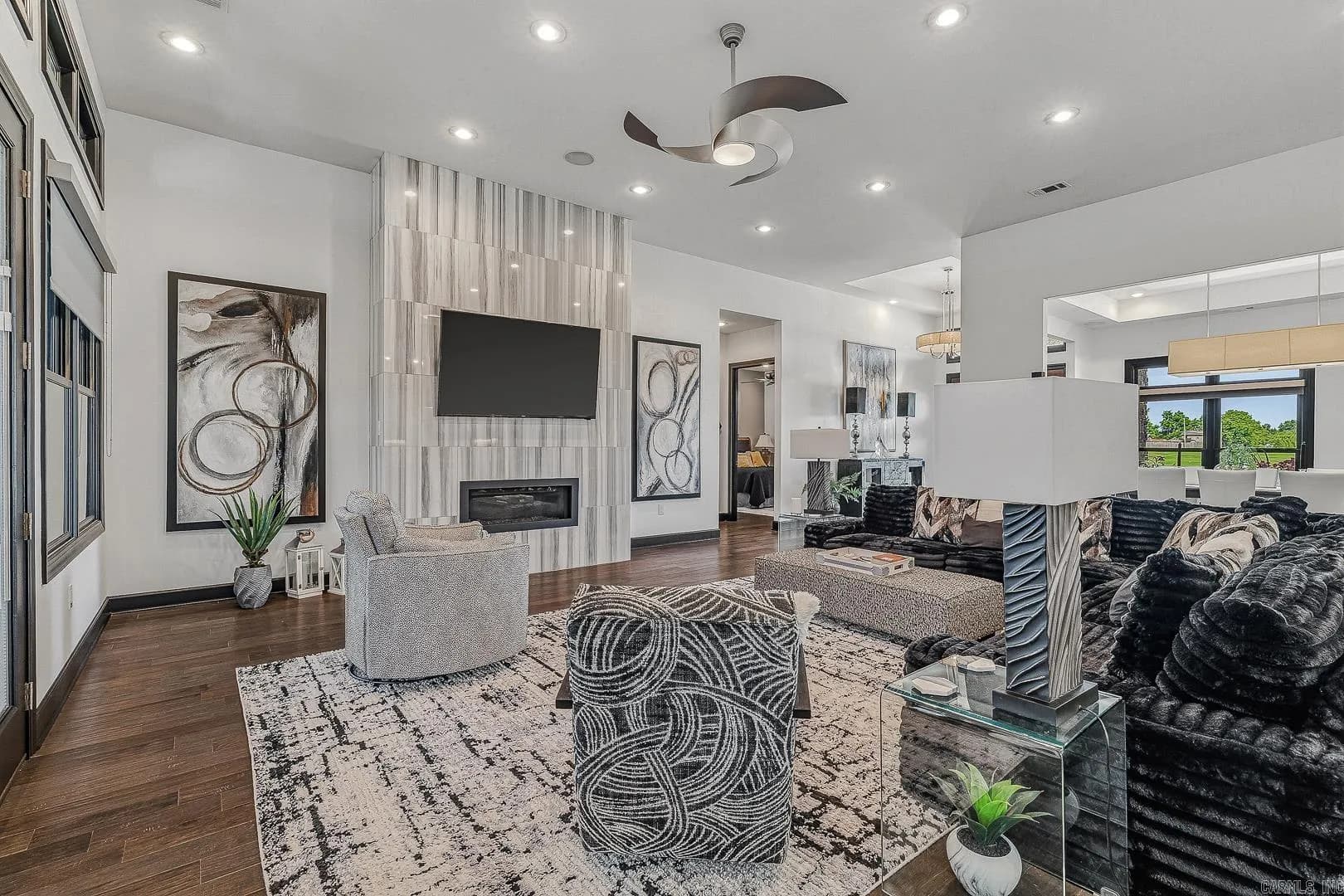 Property at 4208 W Kingshighway - Image 13