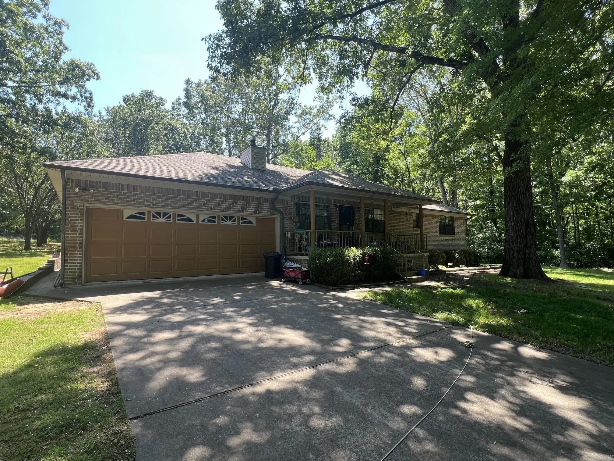 Property at 11  Cross creek - Image 1