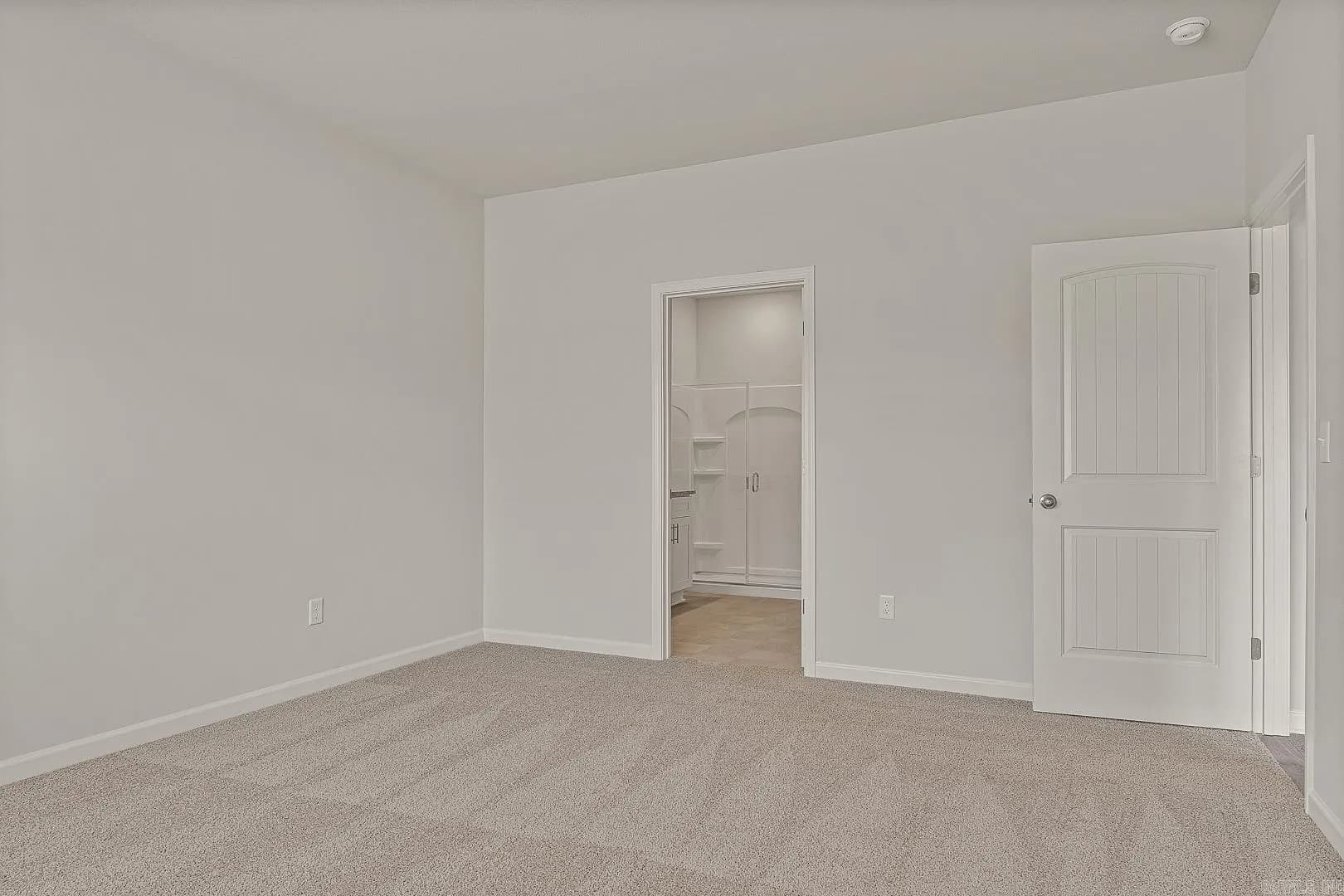 Property at 712  Edgemont - Image 12