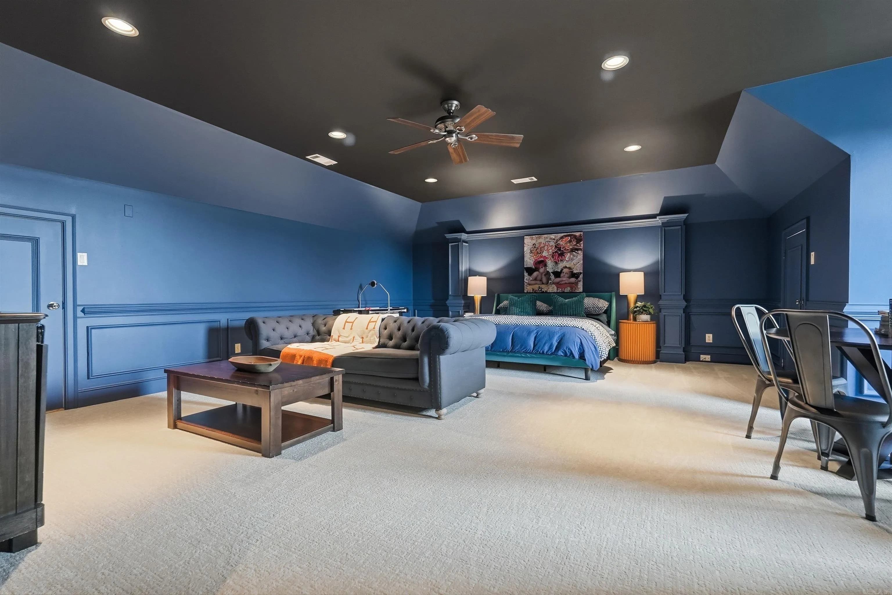 Property at 143  Courts - Image 43