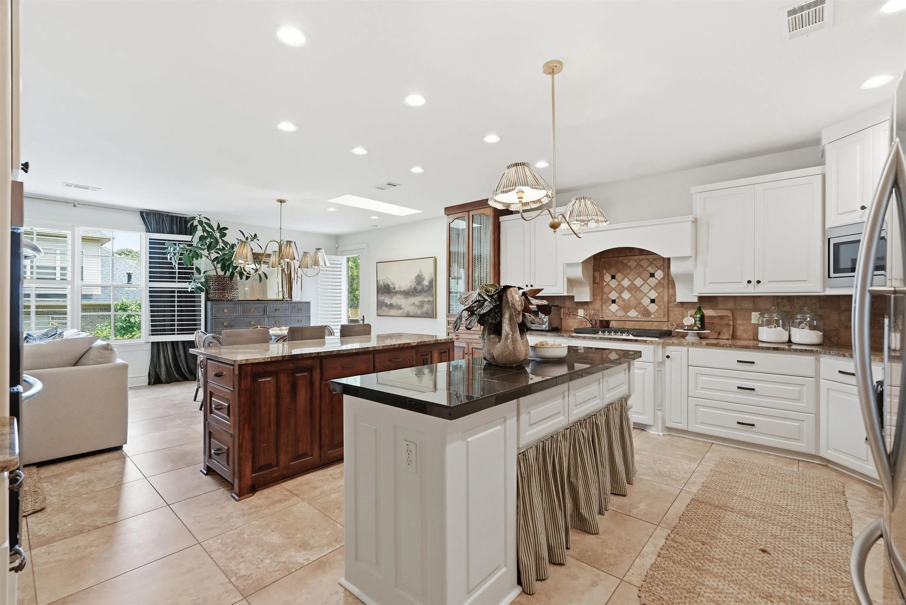 Property at 143  Courts - Image 13