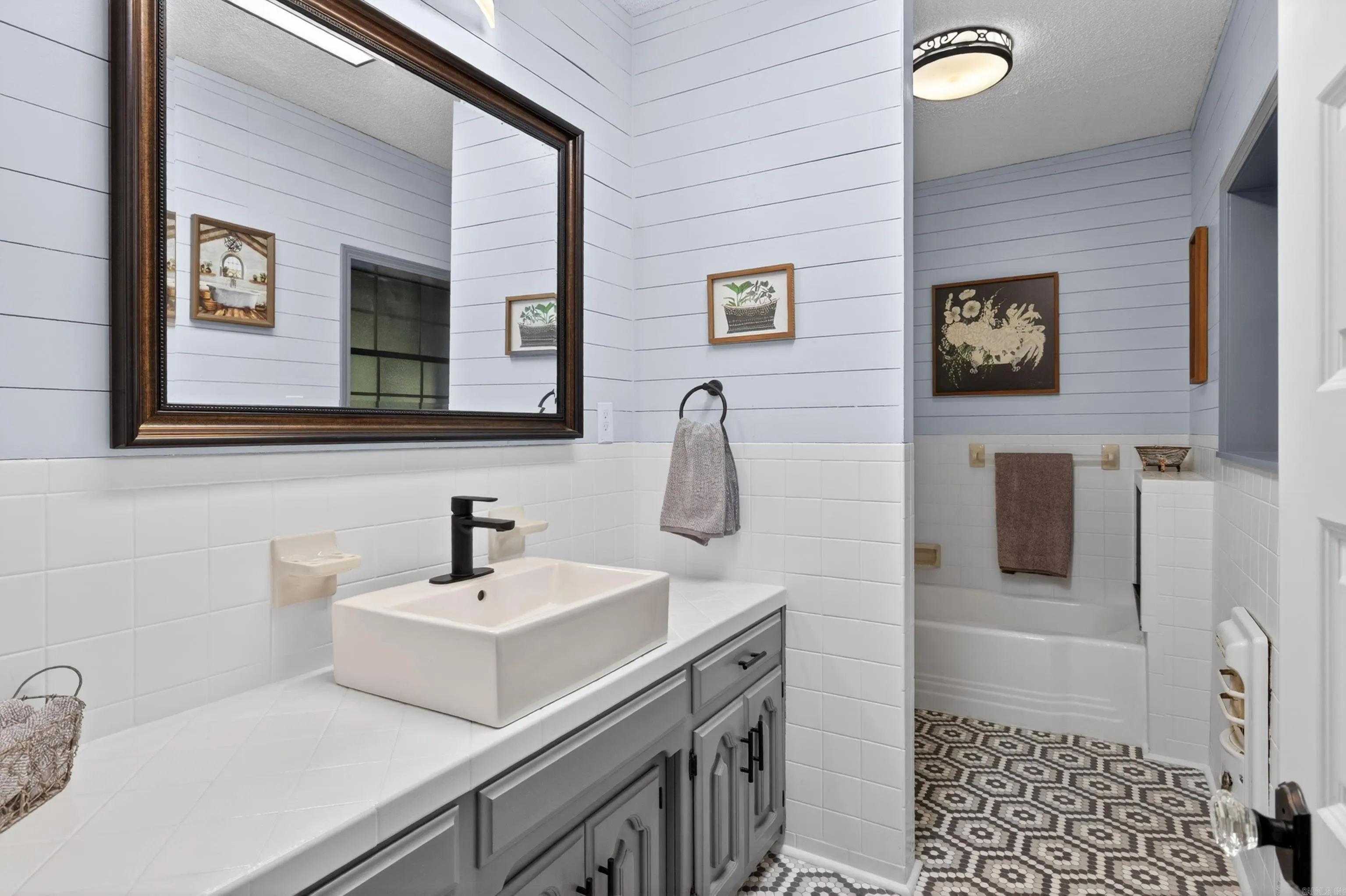 Property at 527 S 14th - Image 29