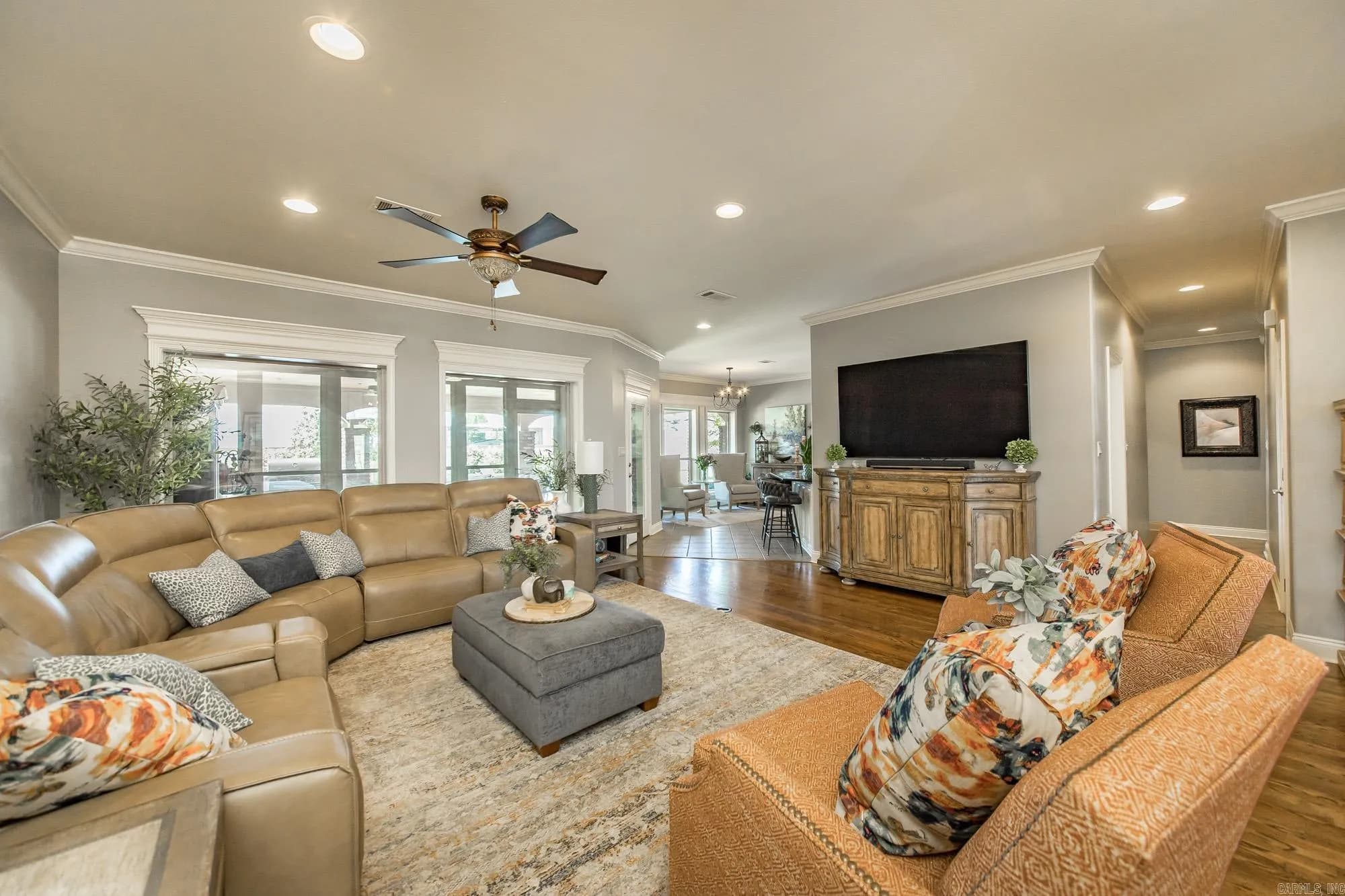 Property at 108  Cambridge - Image 5