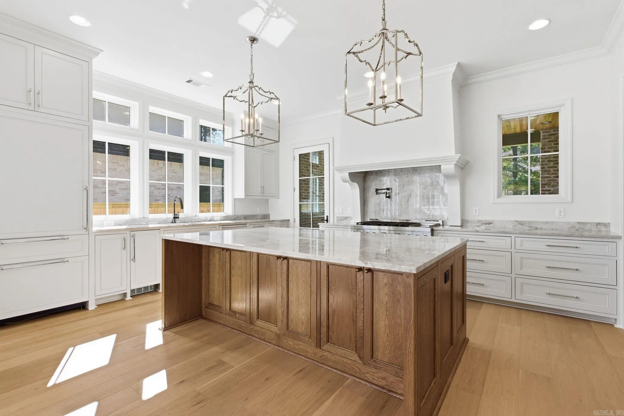 Property at 48  Orle - Image 12