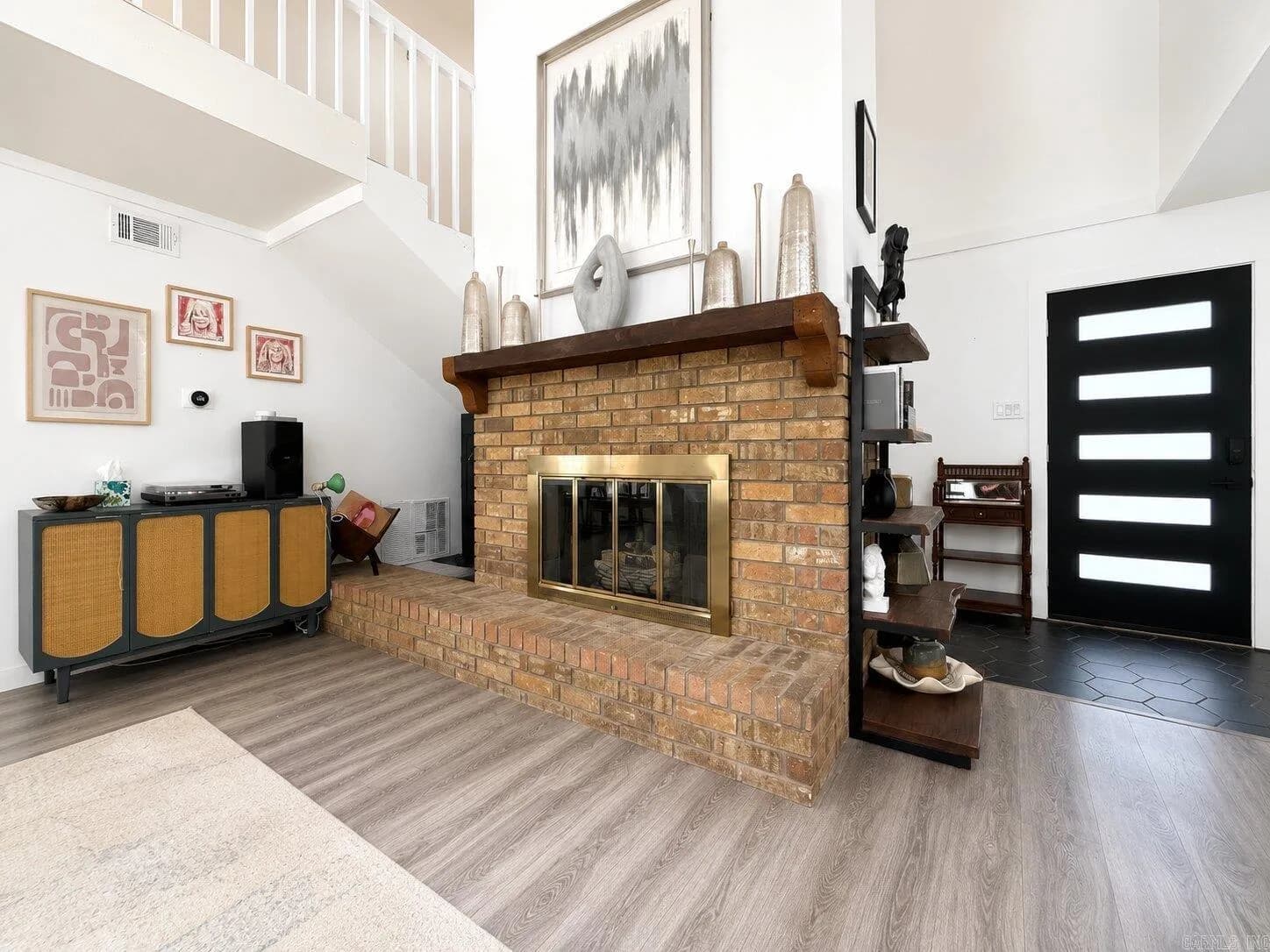 Property at 15  Fernwood - Image 7