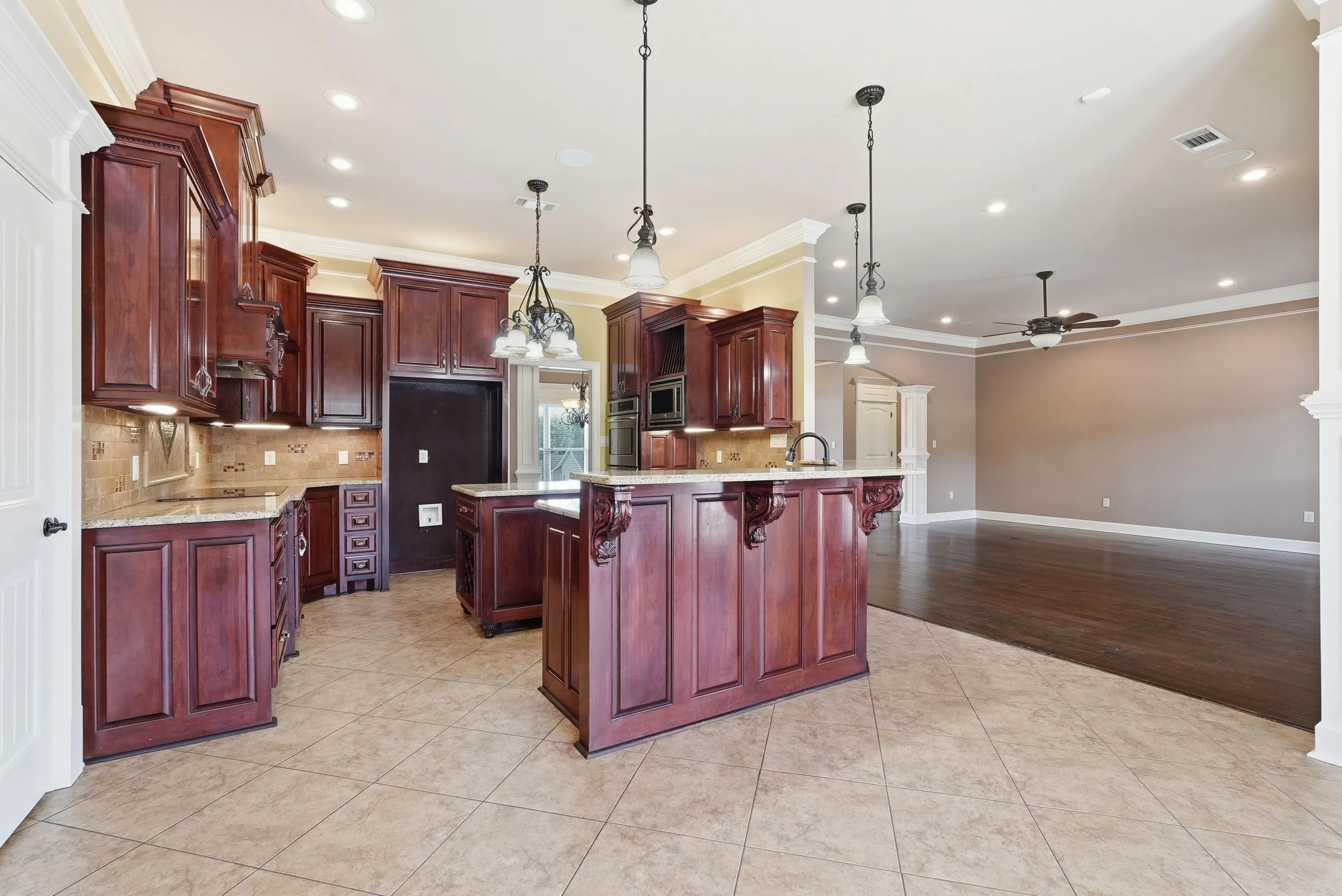 Property at 27  Winterberry drive - Image 9
