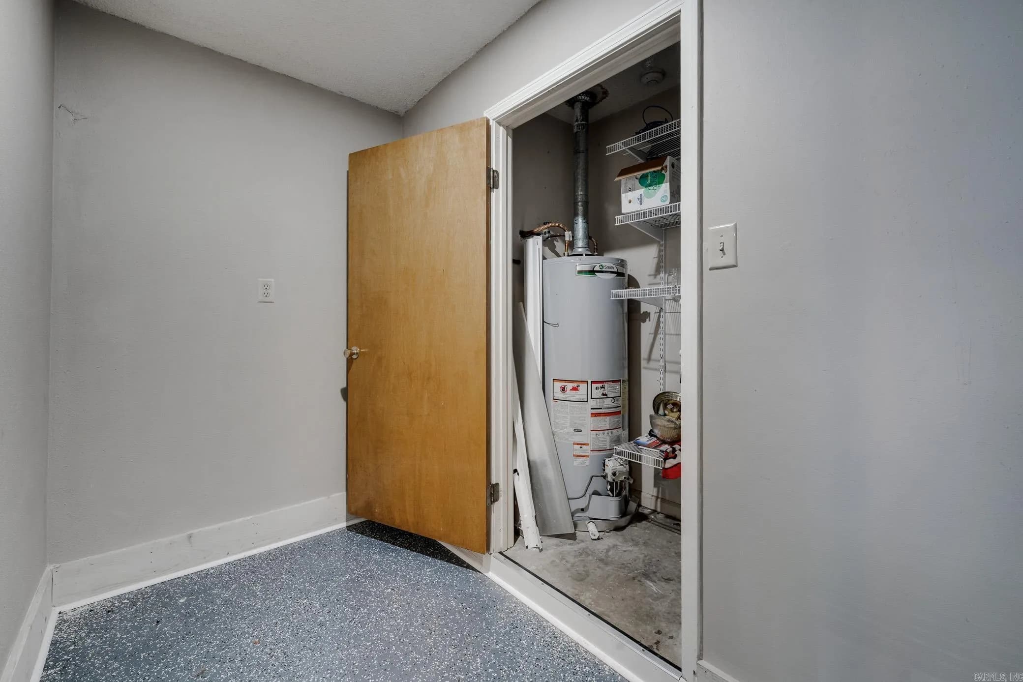Property at 297  Southwick - Image 16