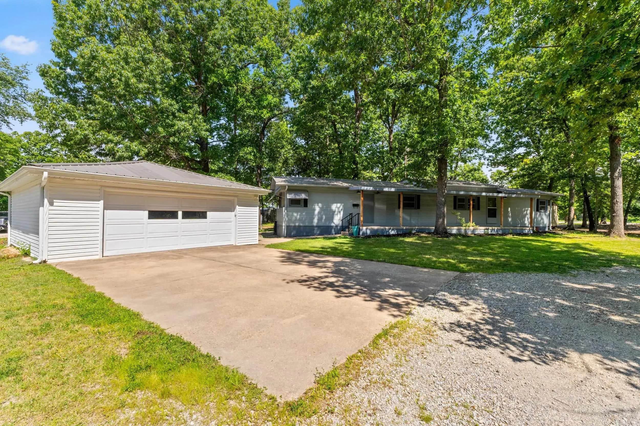 Property at 952  Cranfield road - Image 2