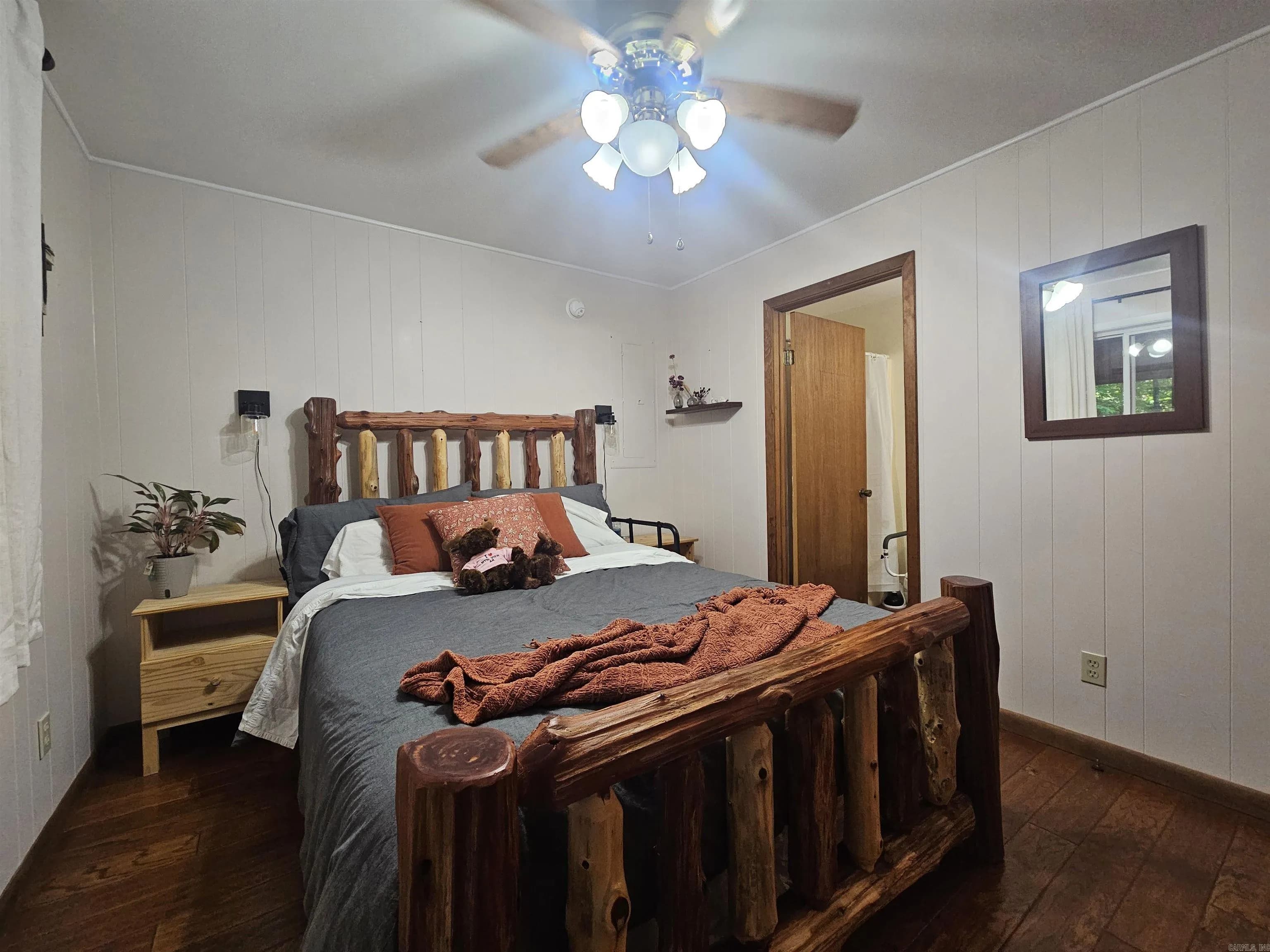 Property at 3986  Oak grove - Image 25