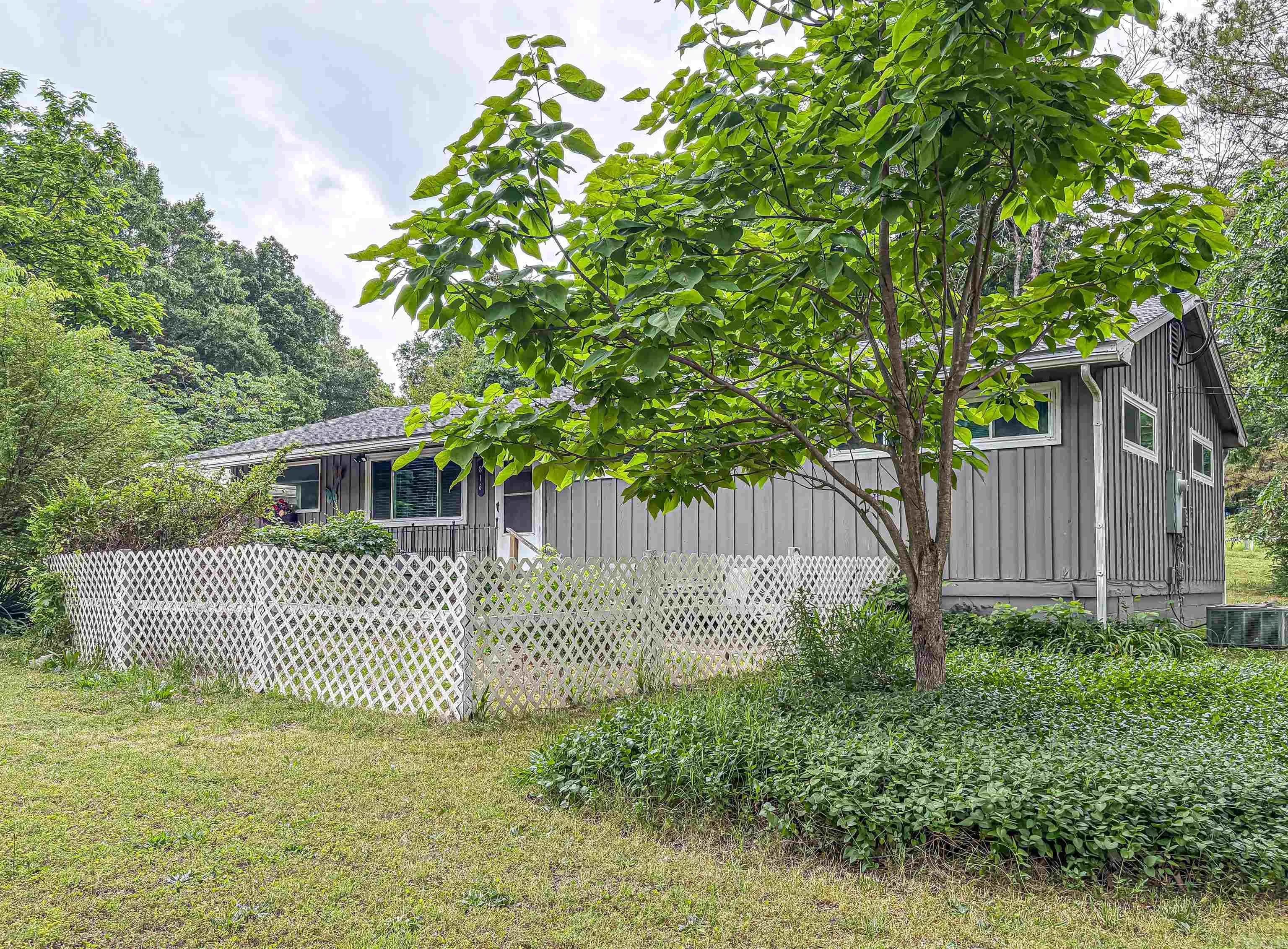 Property at 816  Park - Image 4