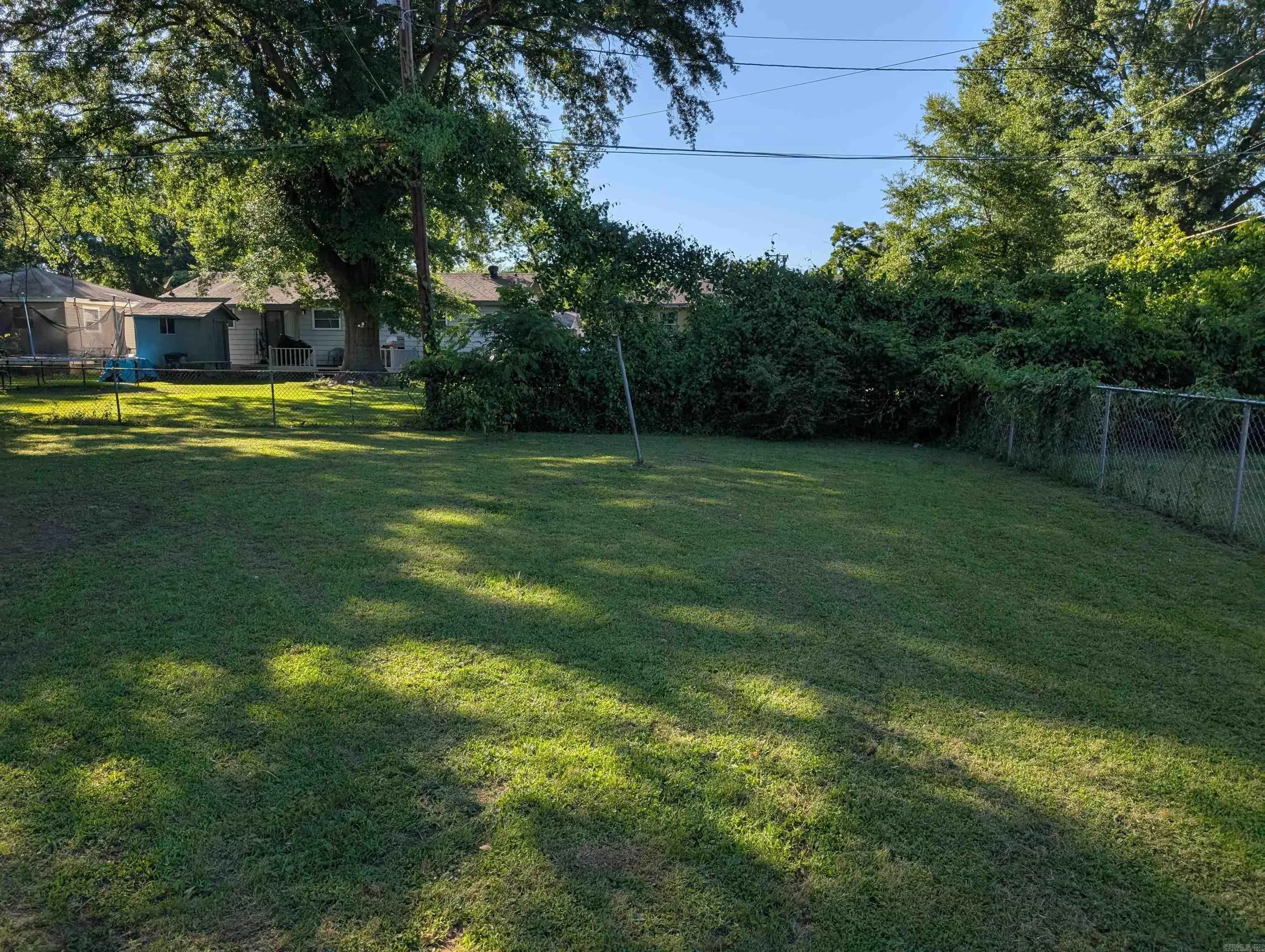 Property at 719  Rose - Image 9