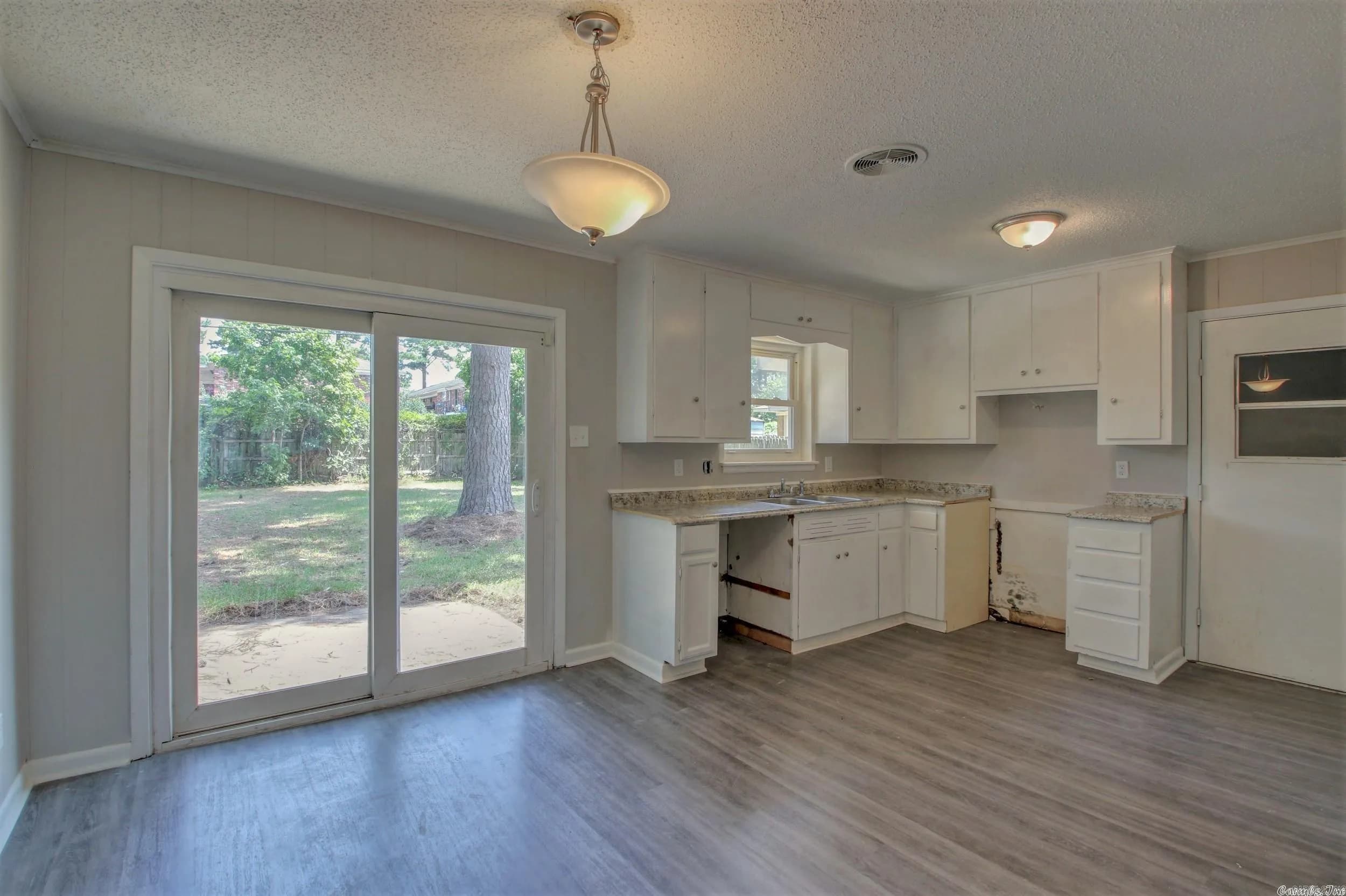 Property at 5806  Southwick - Image 3