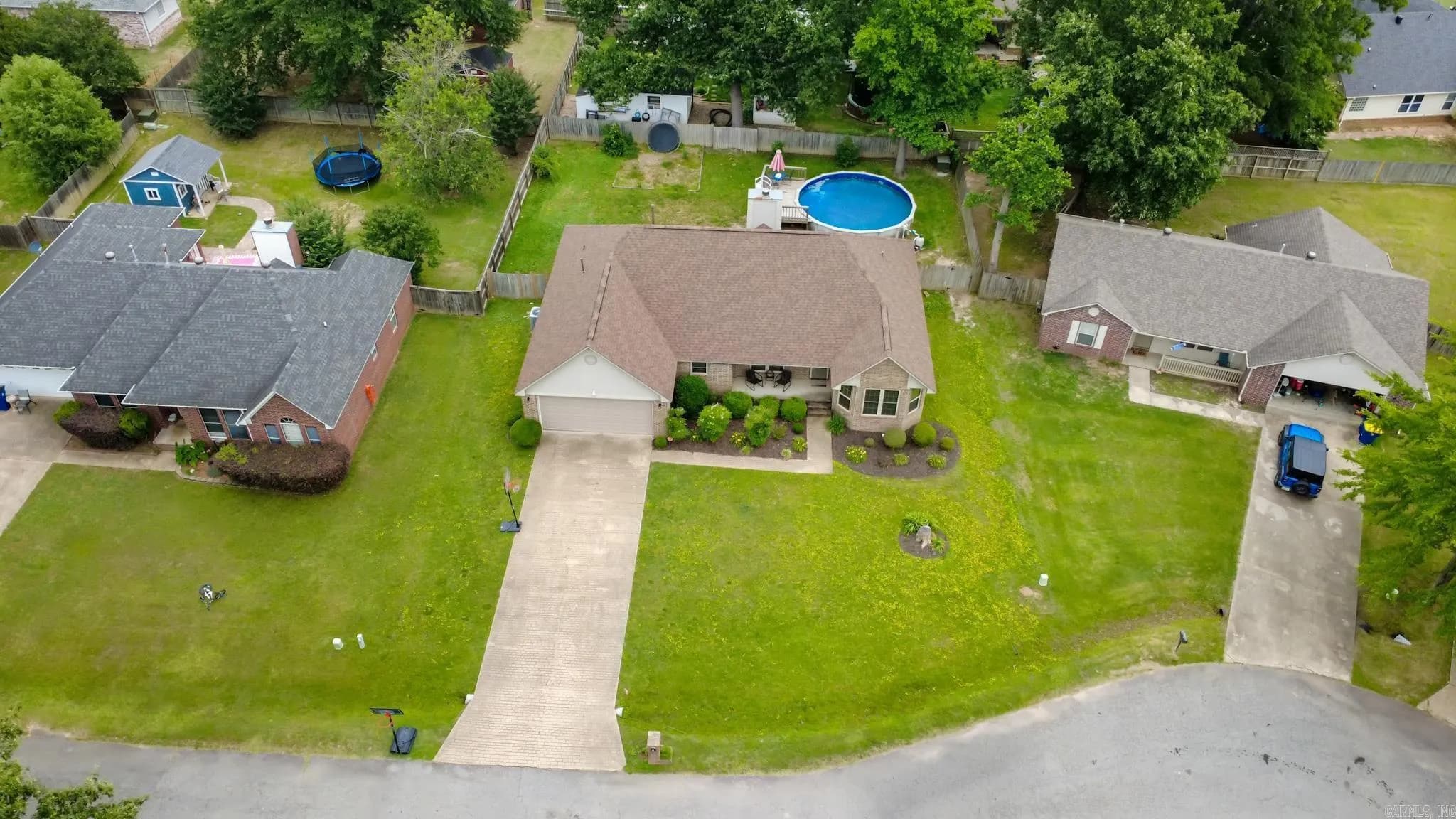 Property at 15  Dale - Image 2