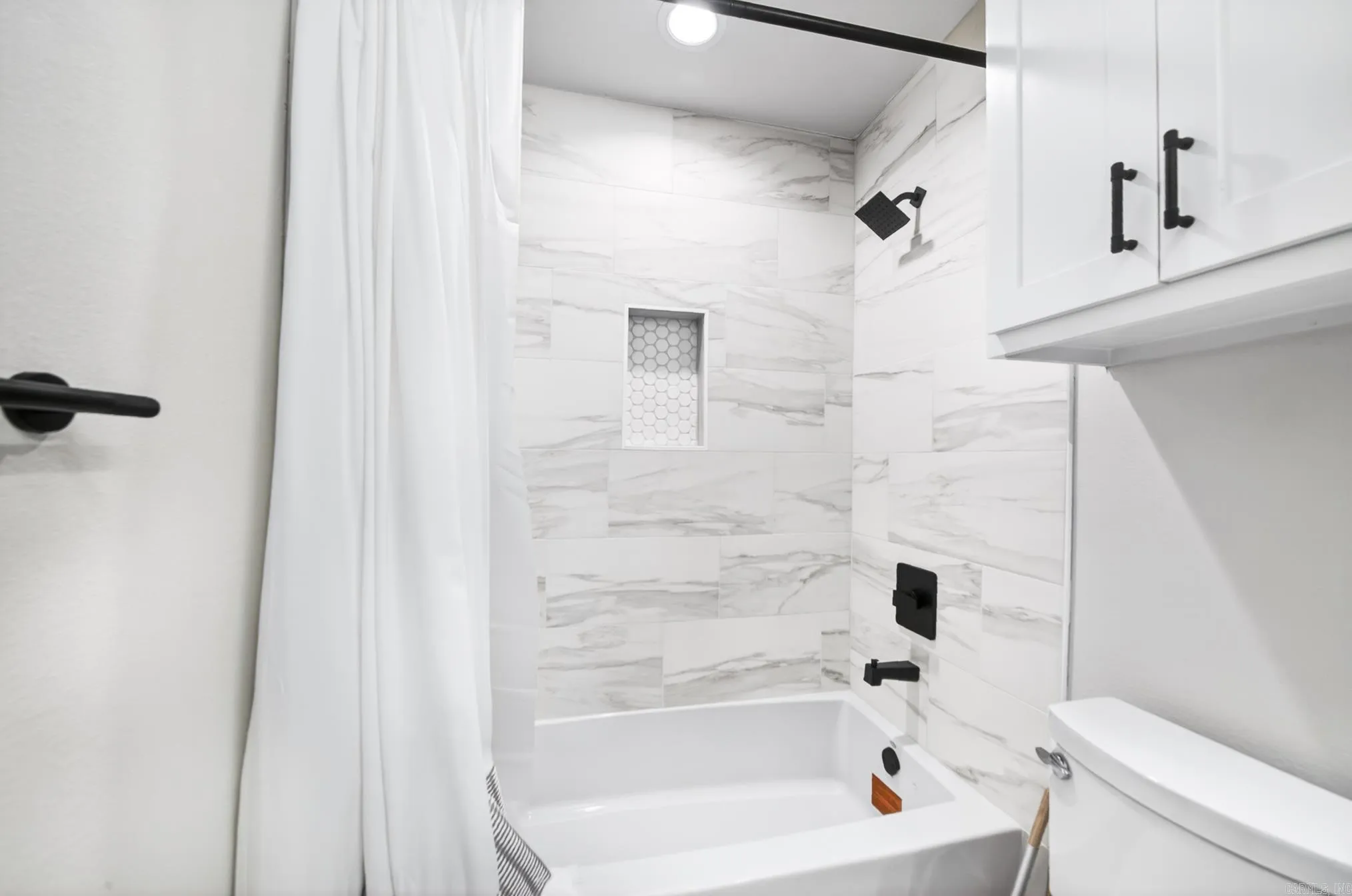 Property at 1201 N Pierce, 30 - Image 36