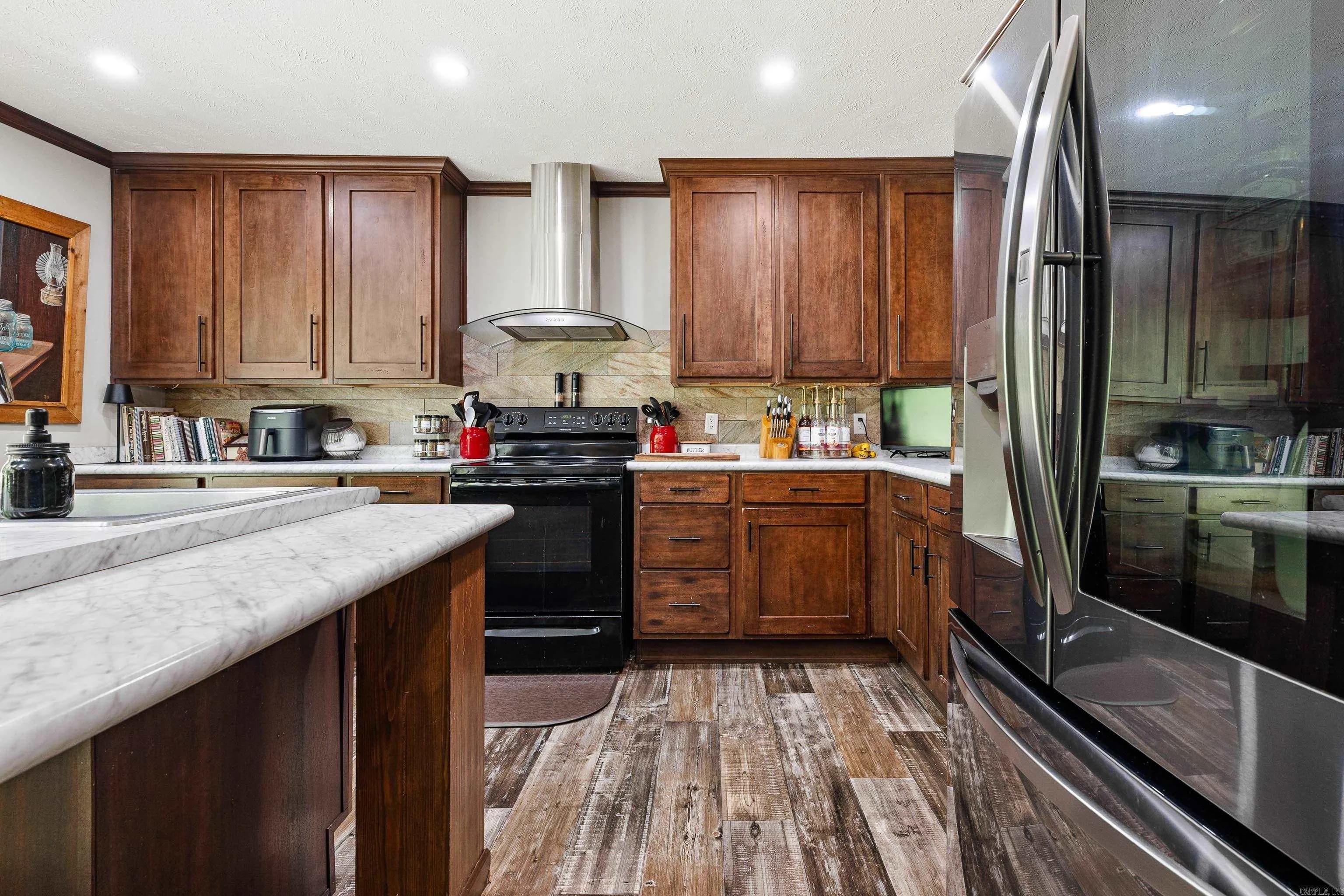Property at 9711  Meyers - Image 12