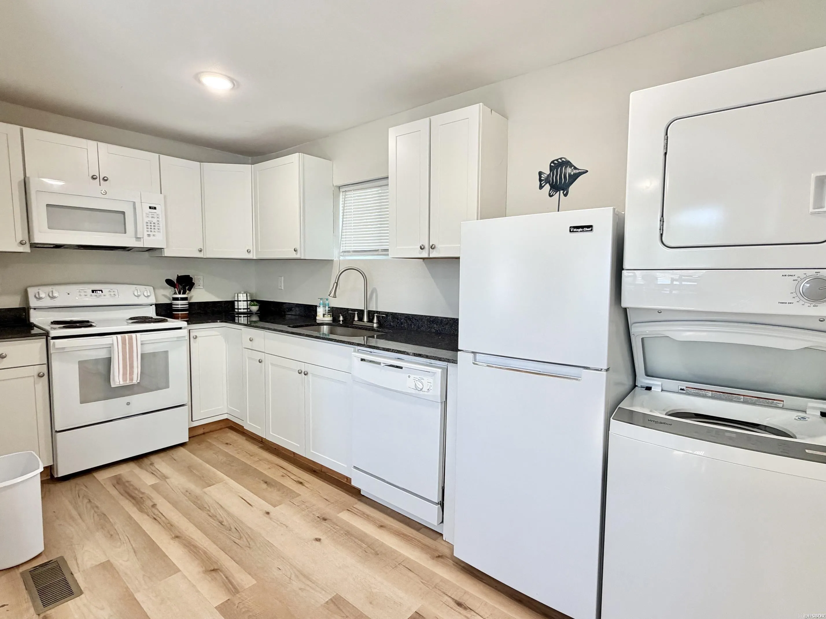 Property at 500  Burchwood bay - Image 22