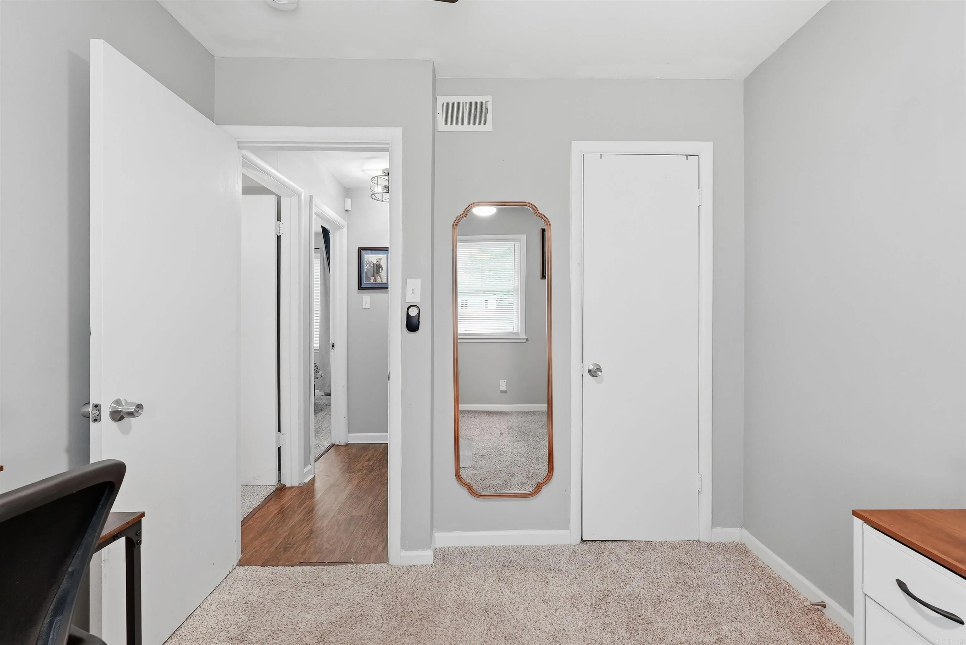 Property at 104  Stevenson st - Image 25