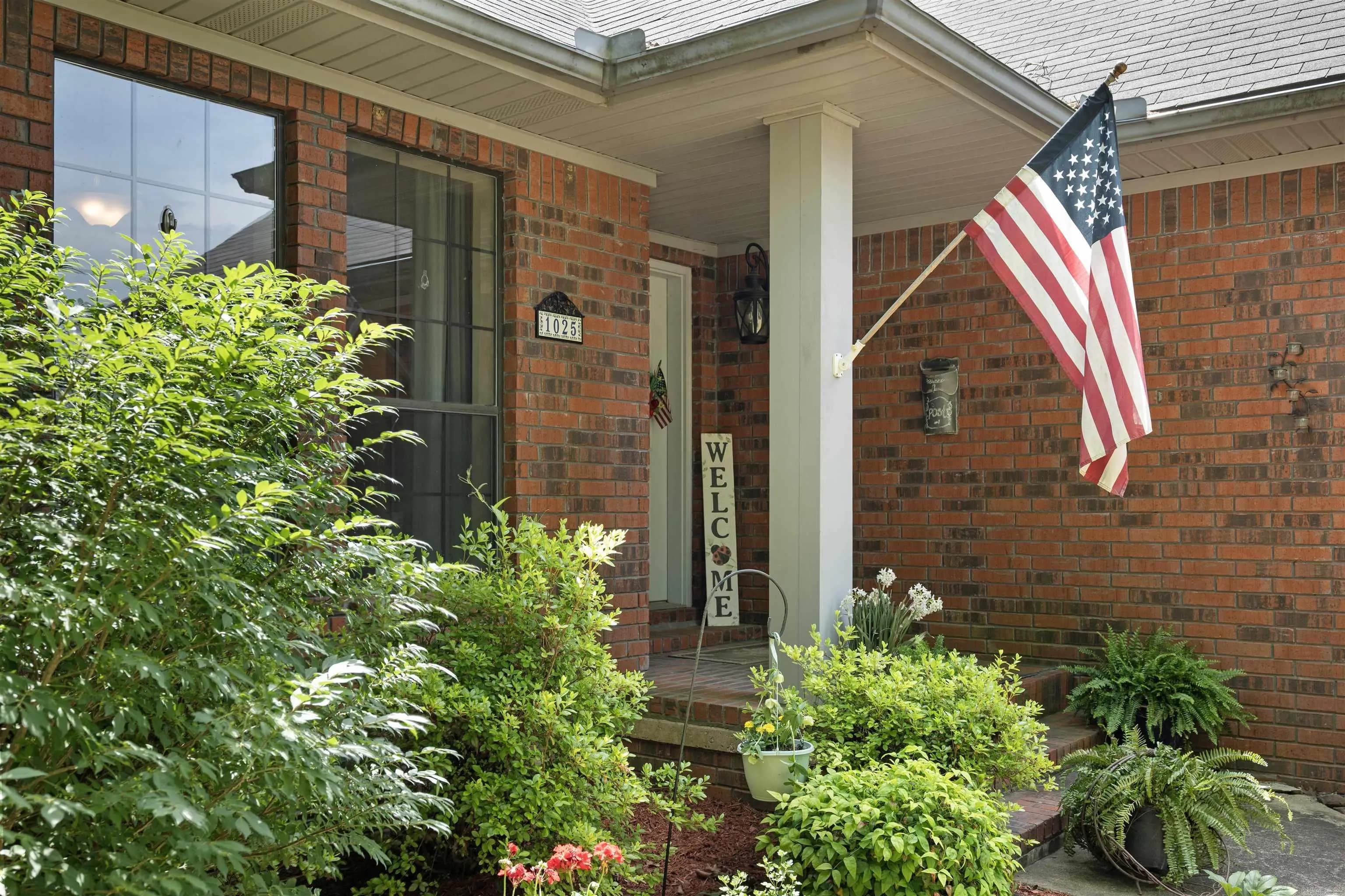 Property at 1025  Fox run - Image 1