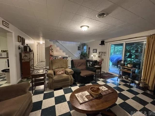 Property at 161  Hazelcrest - Image 19