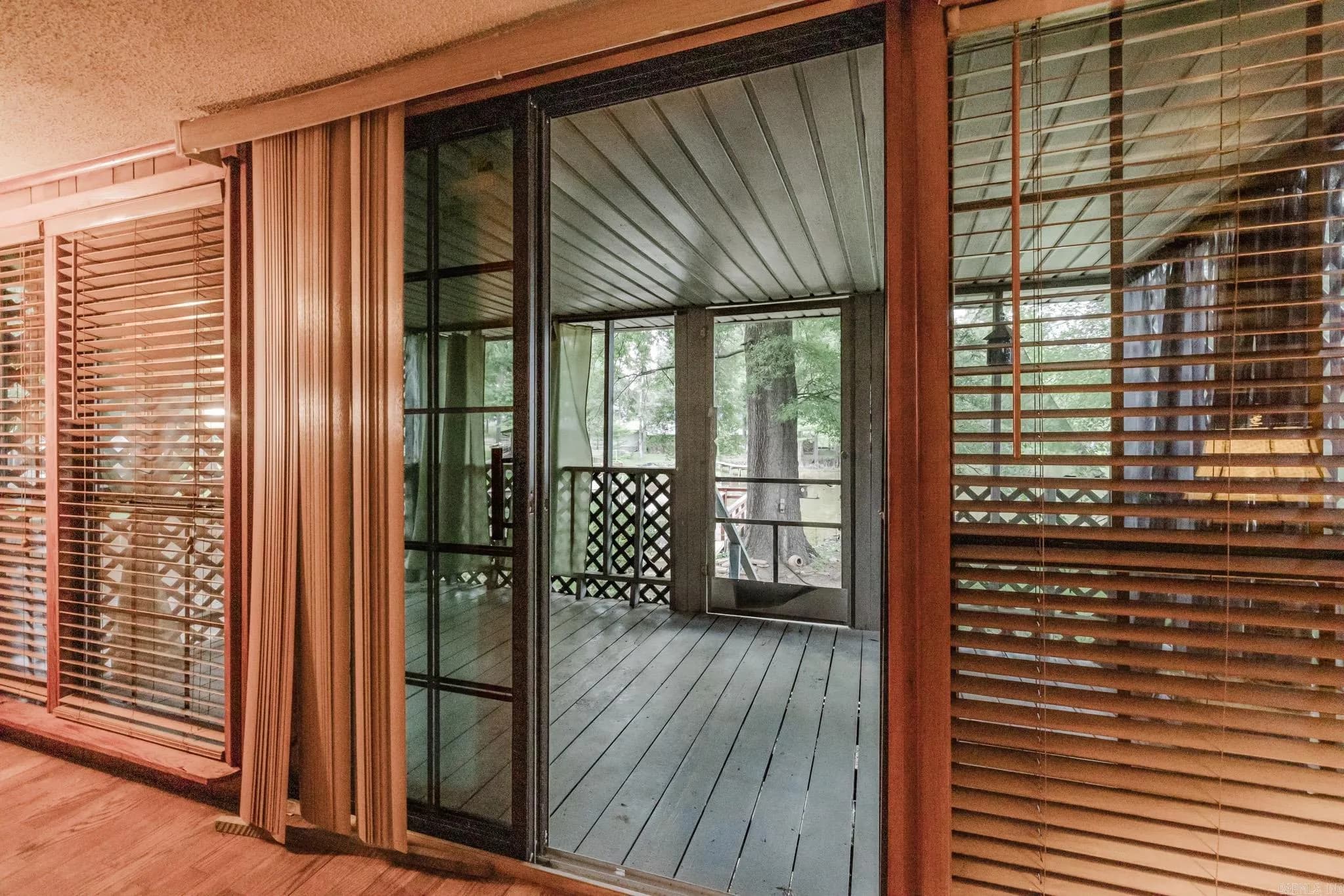 Property at 157  Sunset - Image 39