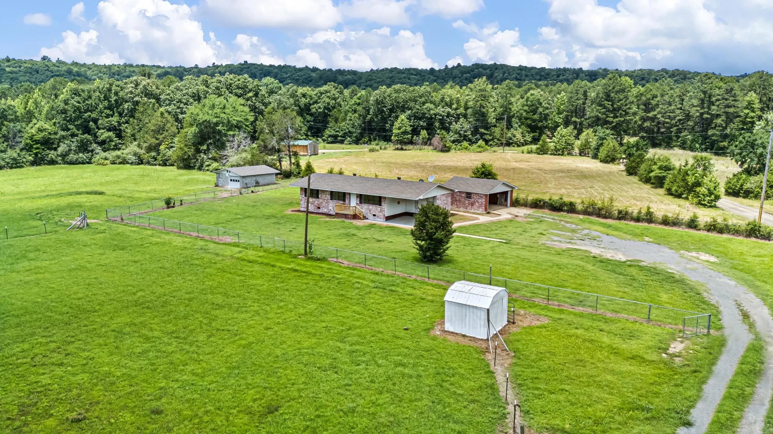 Property at 3516 N 9 - Image 34