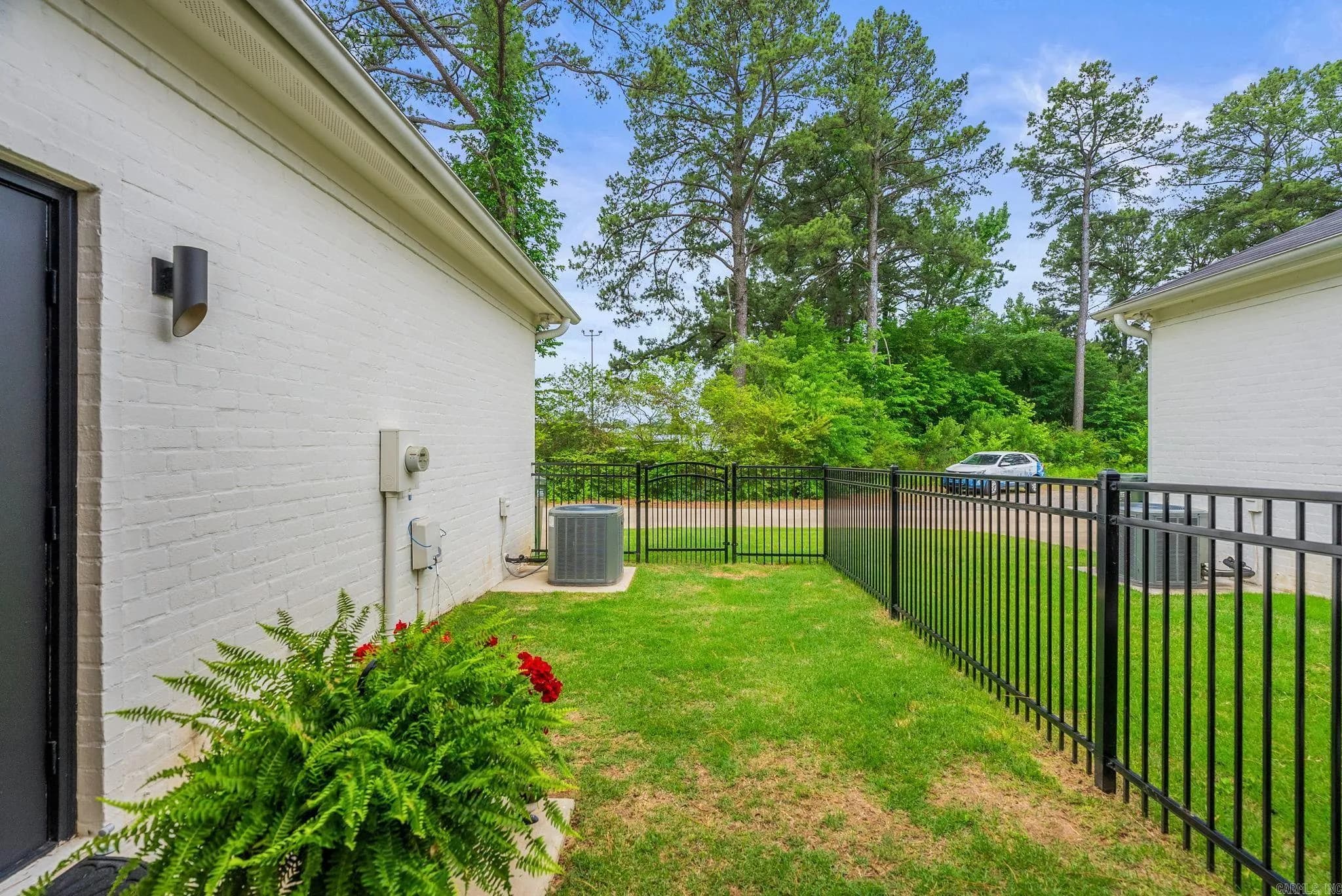 Property at 845  Steel - Image 39