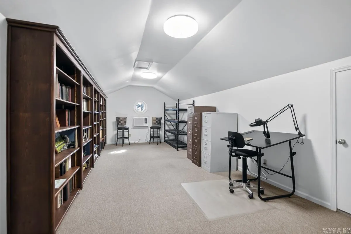 Property at 3  Longview - Image 22