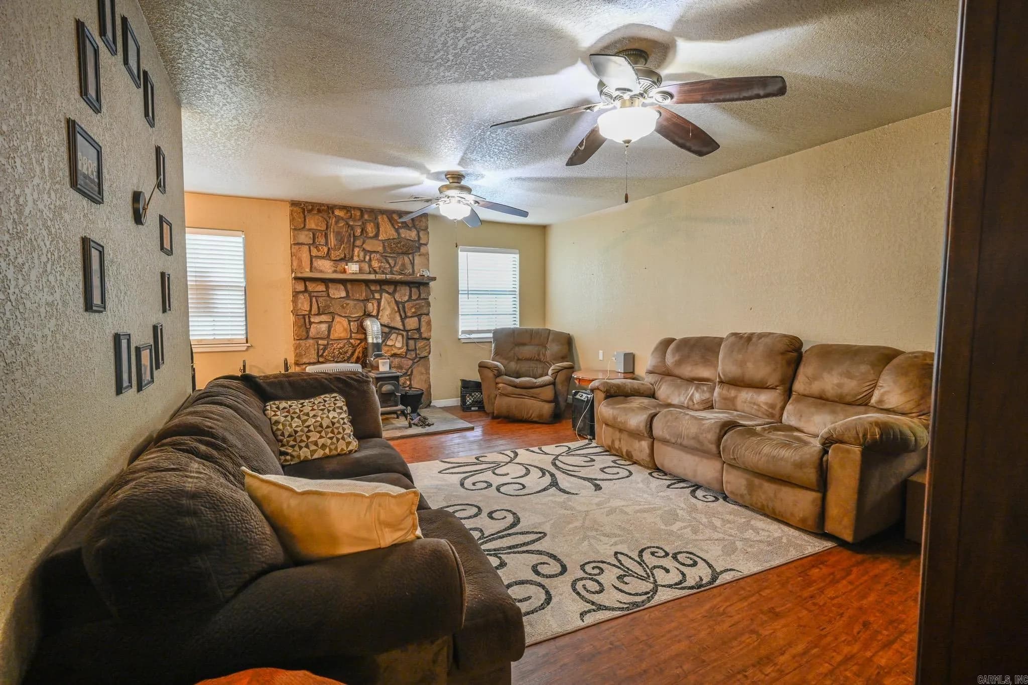 Property at 136  Shady oaks lane - Image 42
