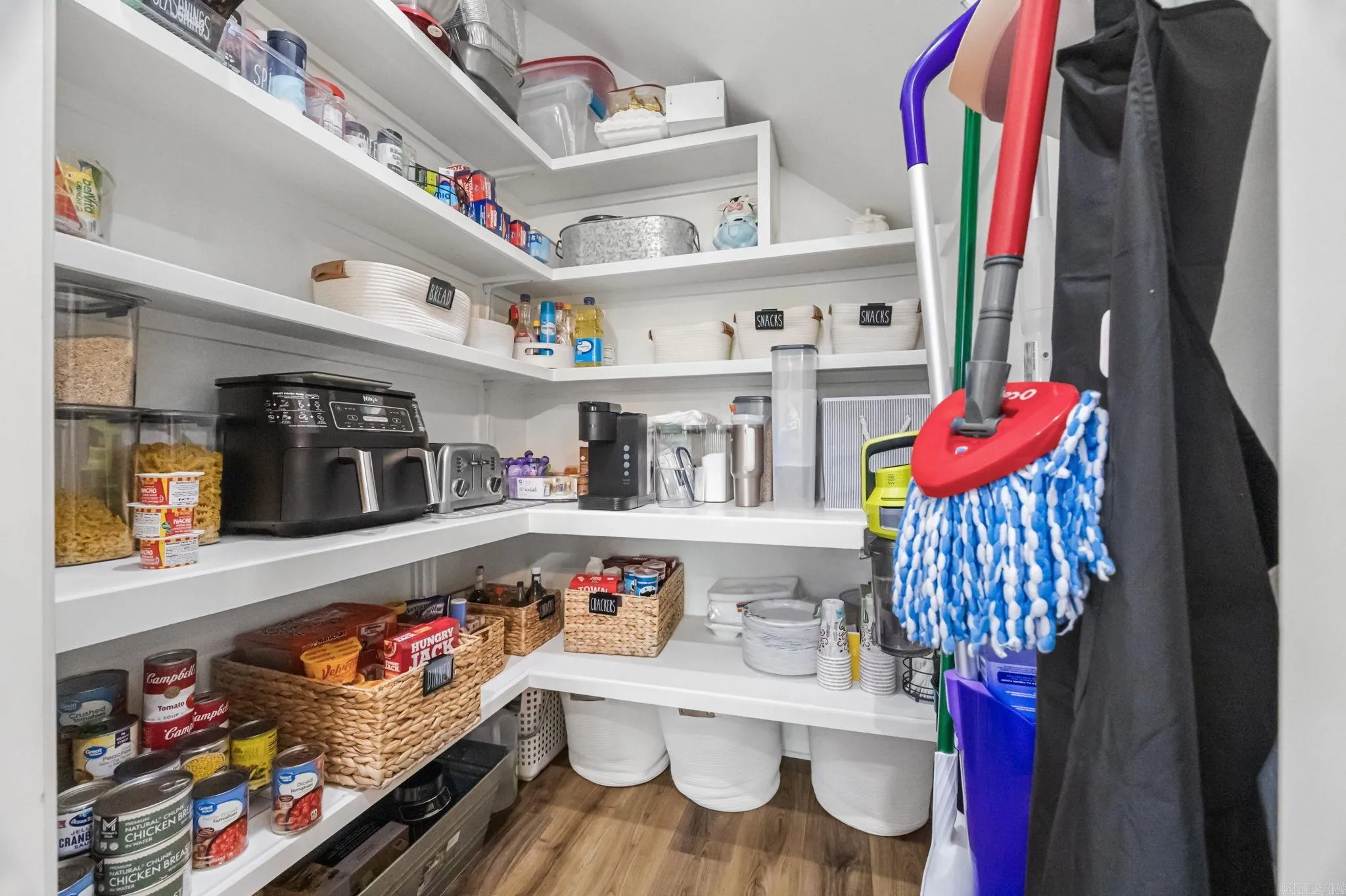 Property at 632  Feldspar drive - Image 18