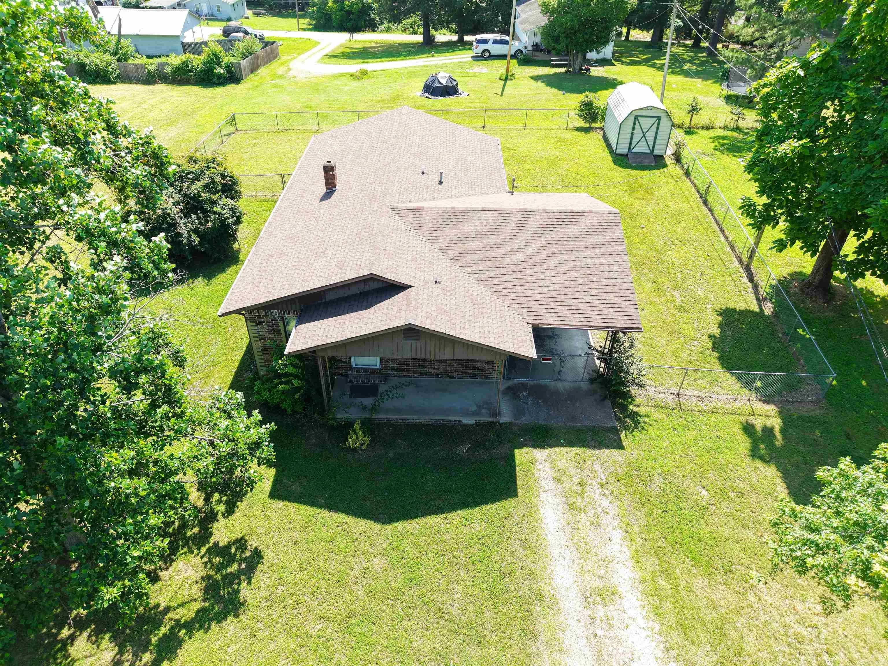Property at 1104  Newberry - Image 4