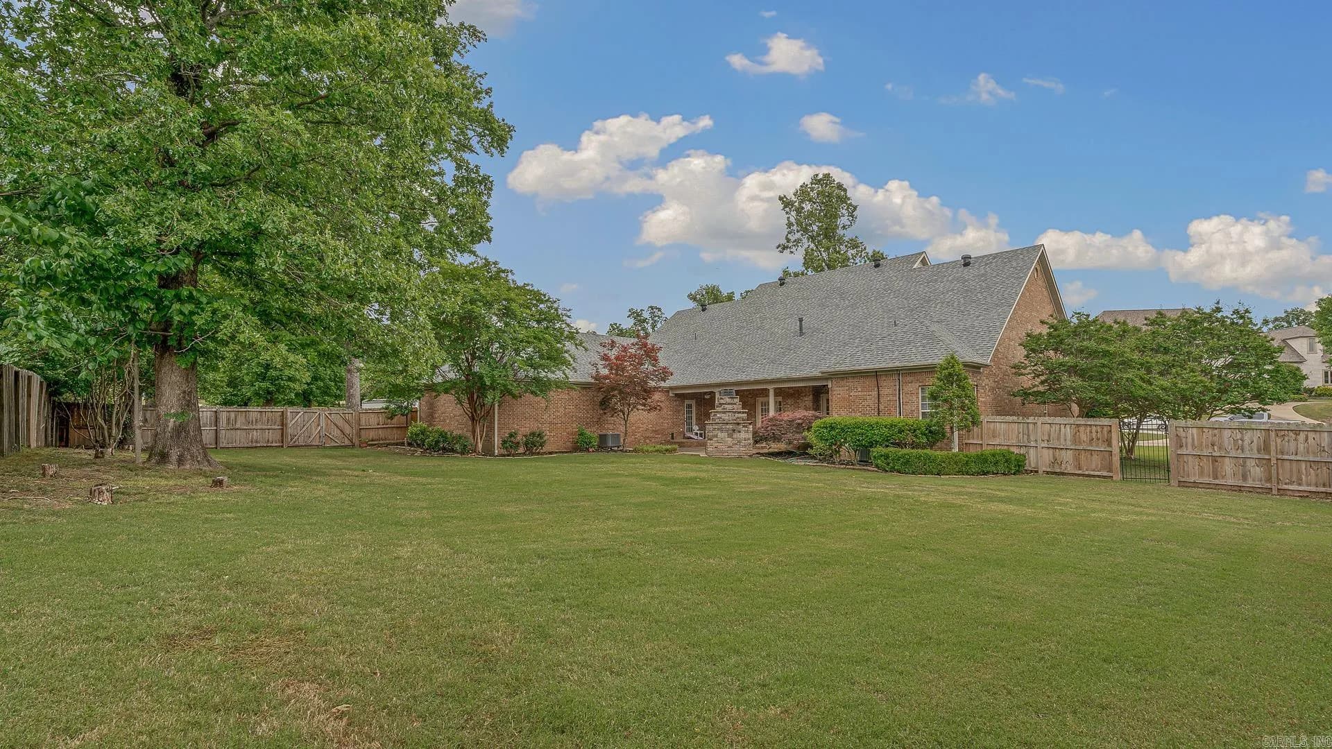 Property at 316  Dunwoody - Image 34