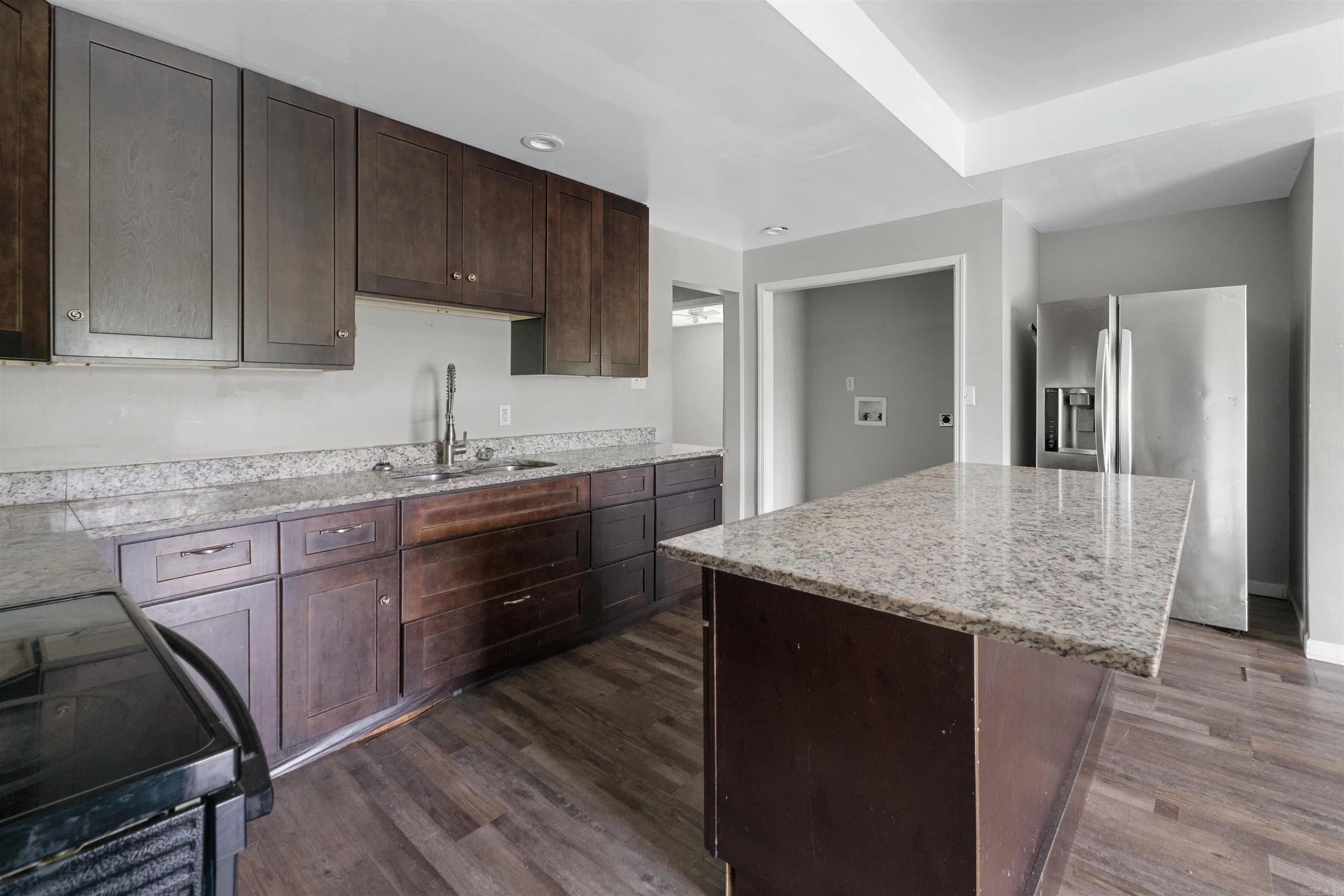 Property at 520  Dewayne - Image 12