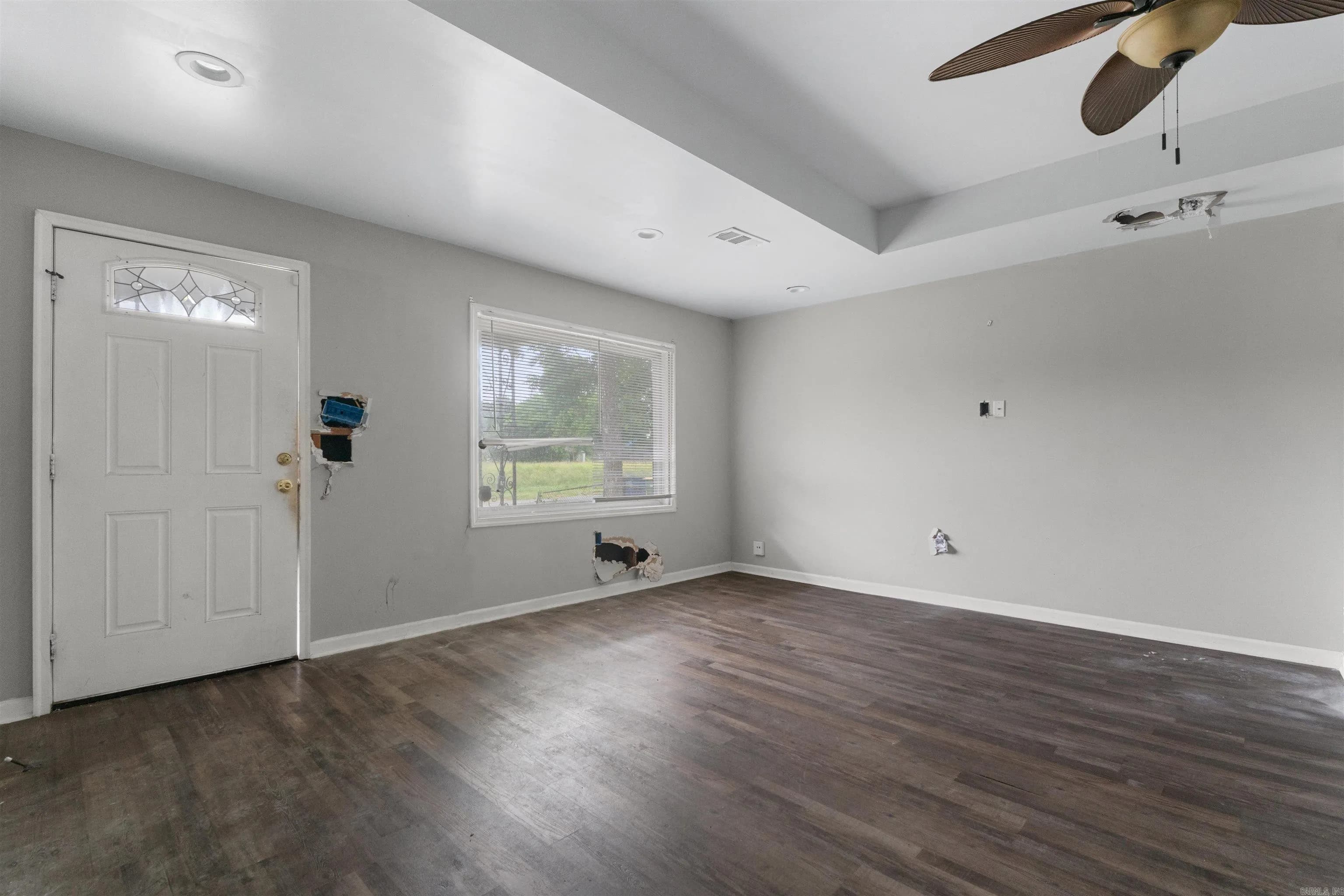 Property at 520  Dewayne - Image 6