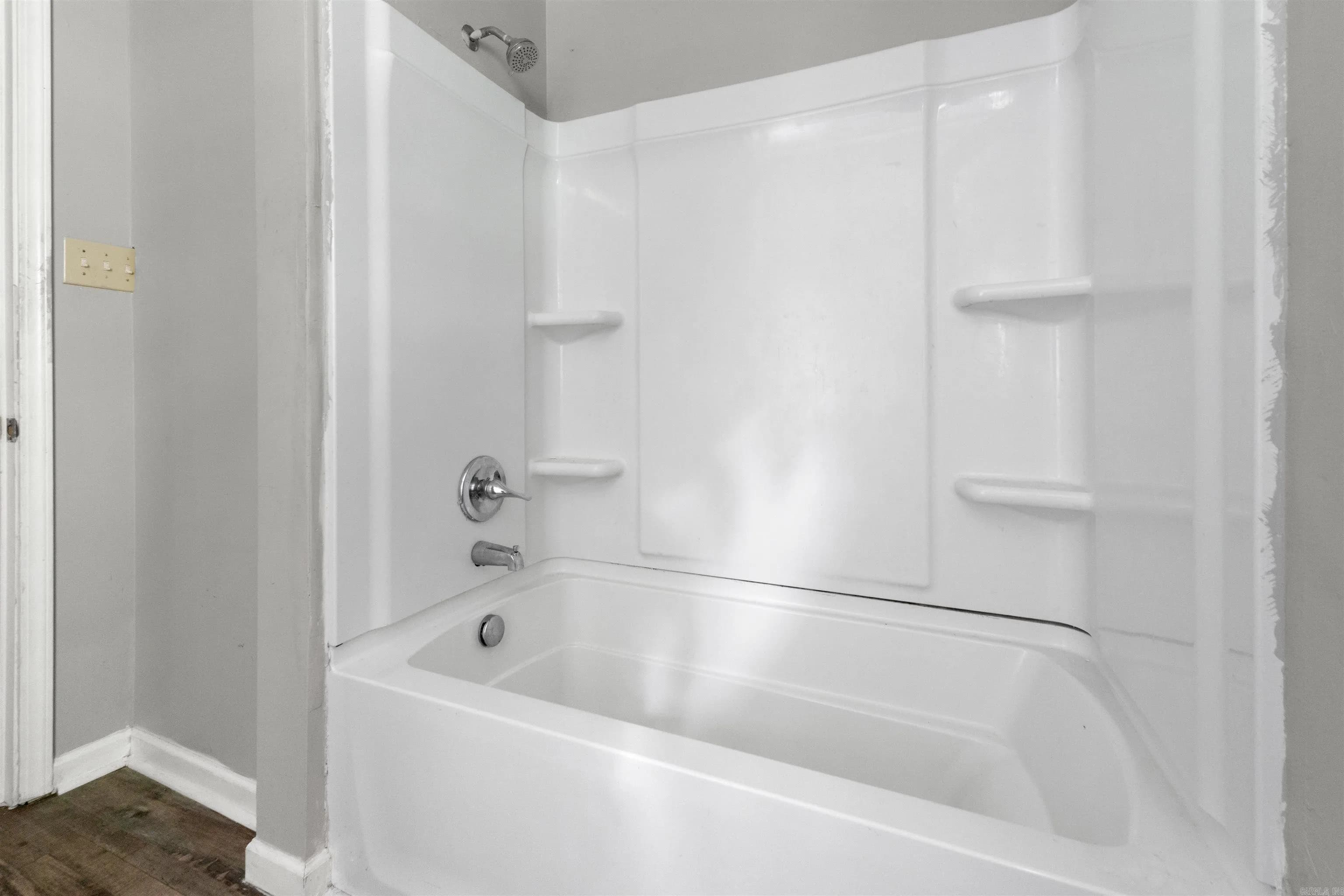 Property at 520  Dewayne - Image 18