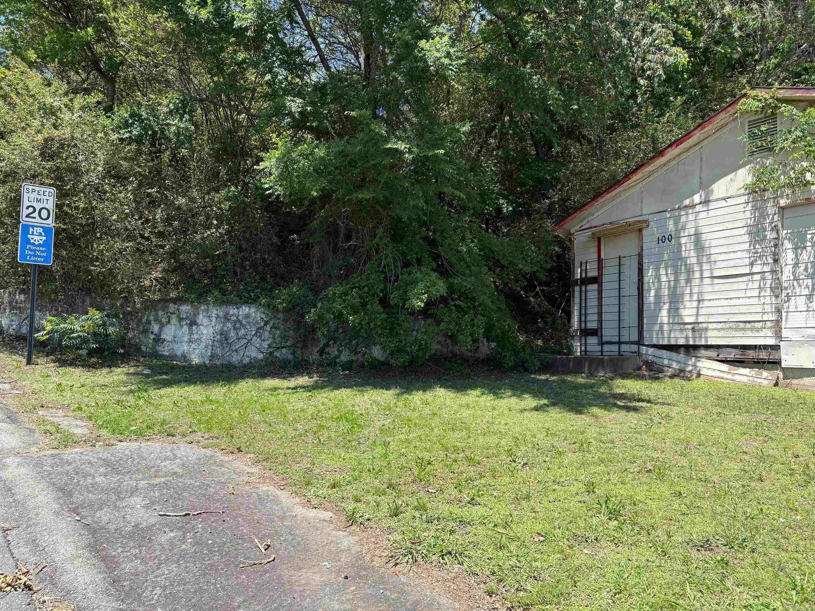 Property at 100  Sierra madre dr - Image 6