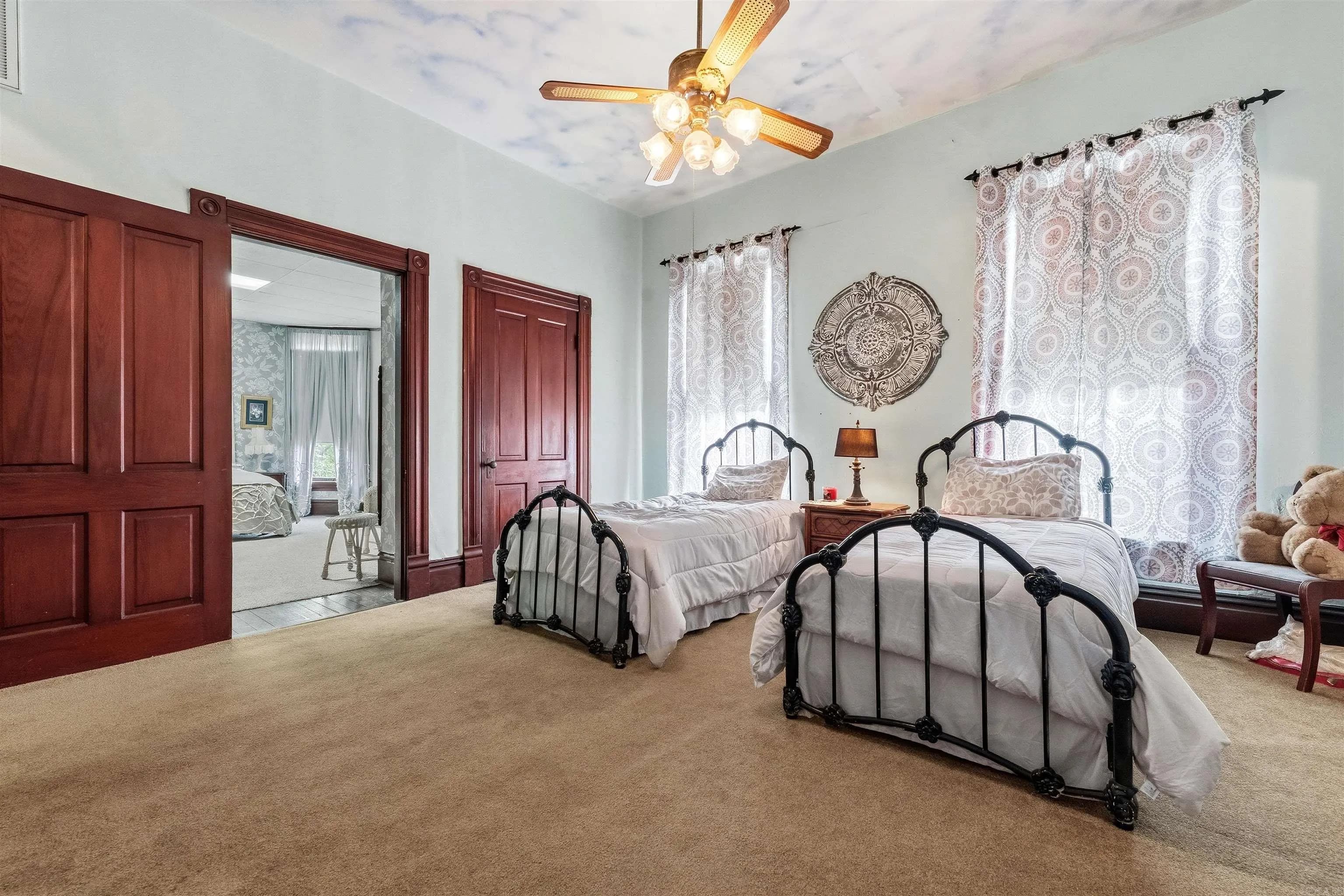 Property at 320 W 18th - Image 25