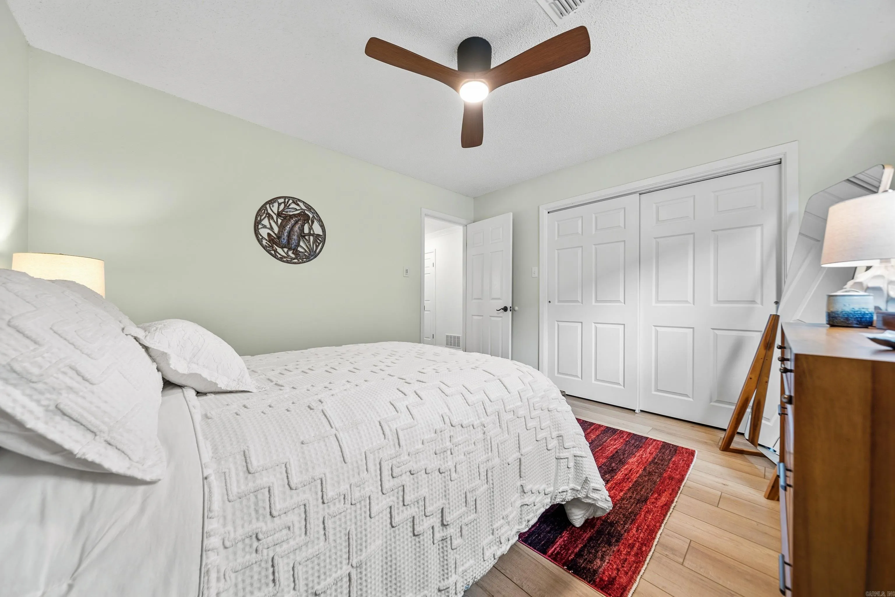 Property at 1100  Woodlawn, G-27 - Image 28