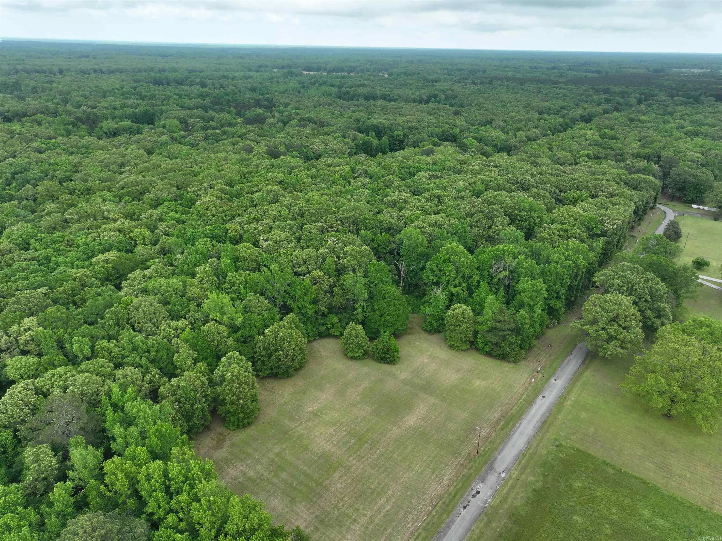 Property at 000  Woodlawn - Image 12