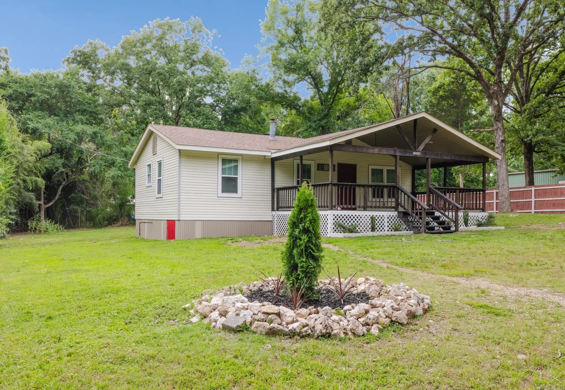 Property at 19506  Vickie - Image 3