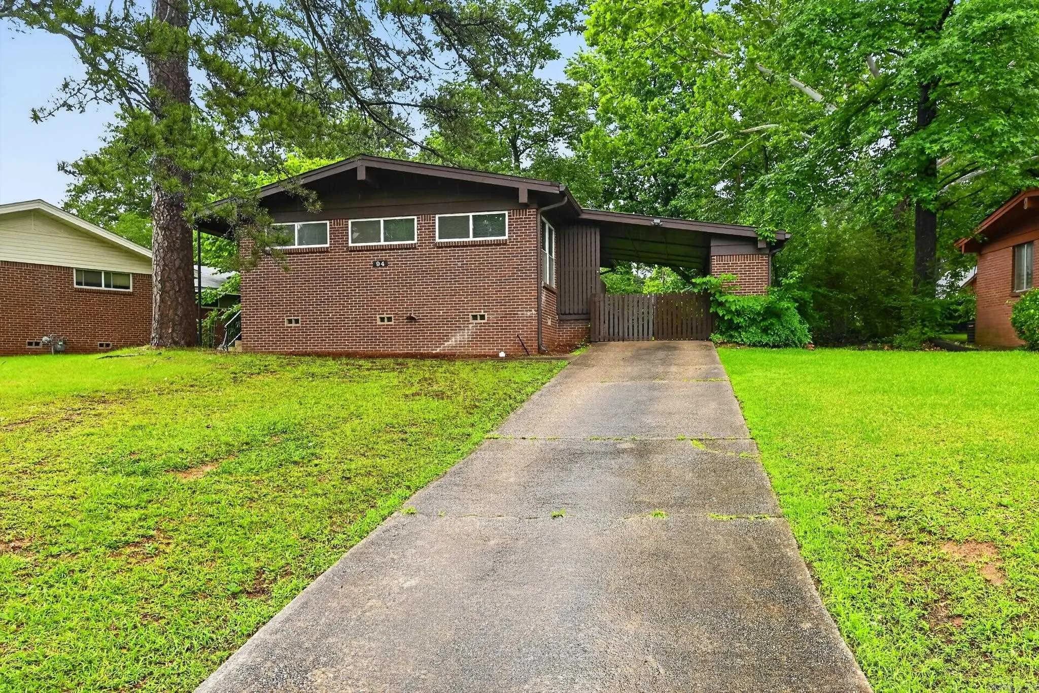 Property at 94  Broadmoor - Image 4