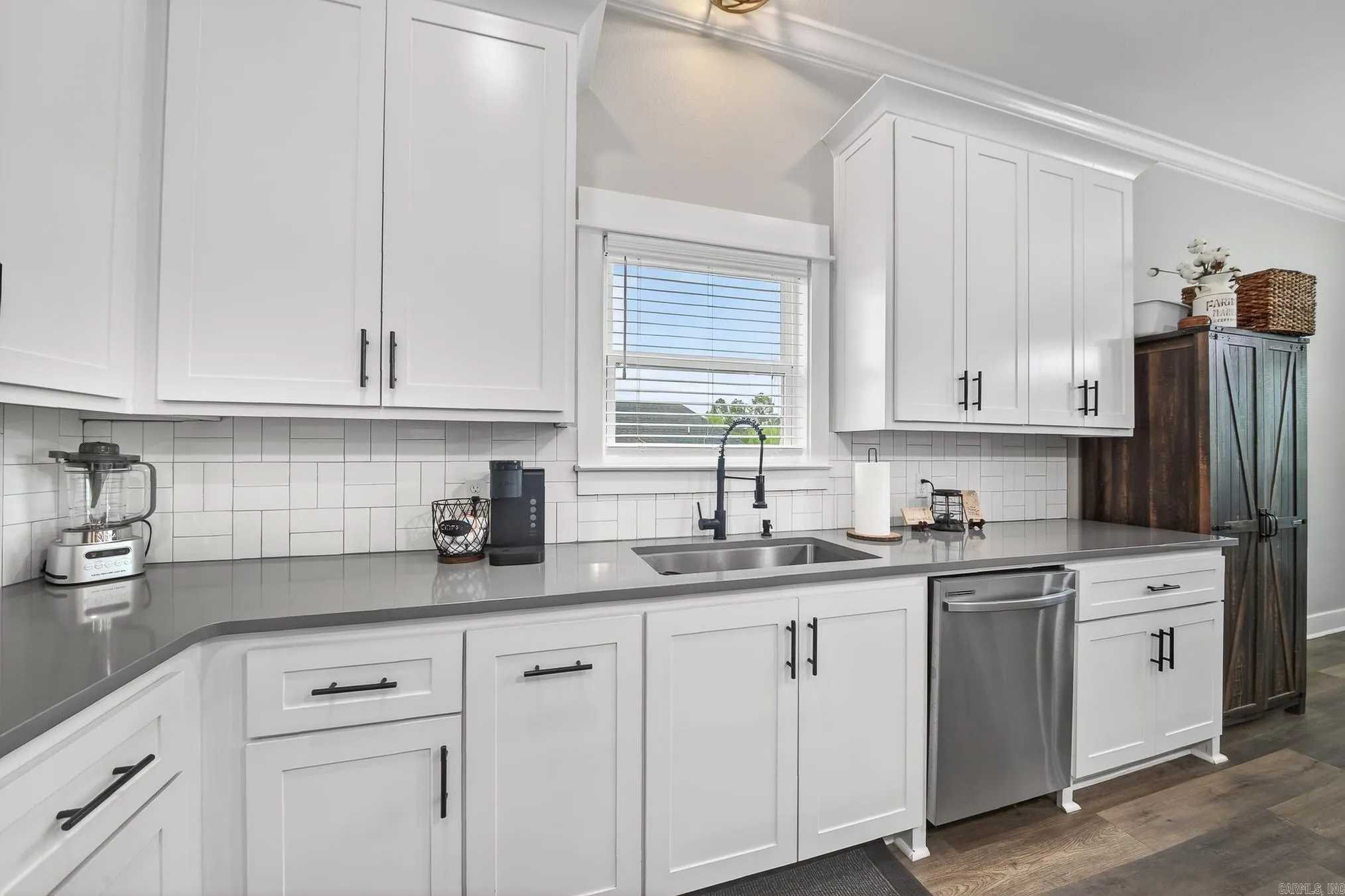 Property at 1590  Alamosa - Image 19