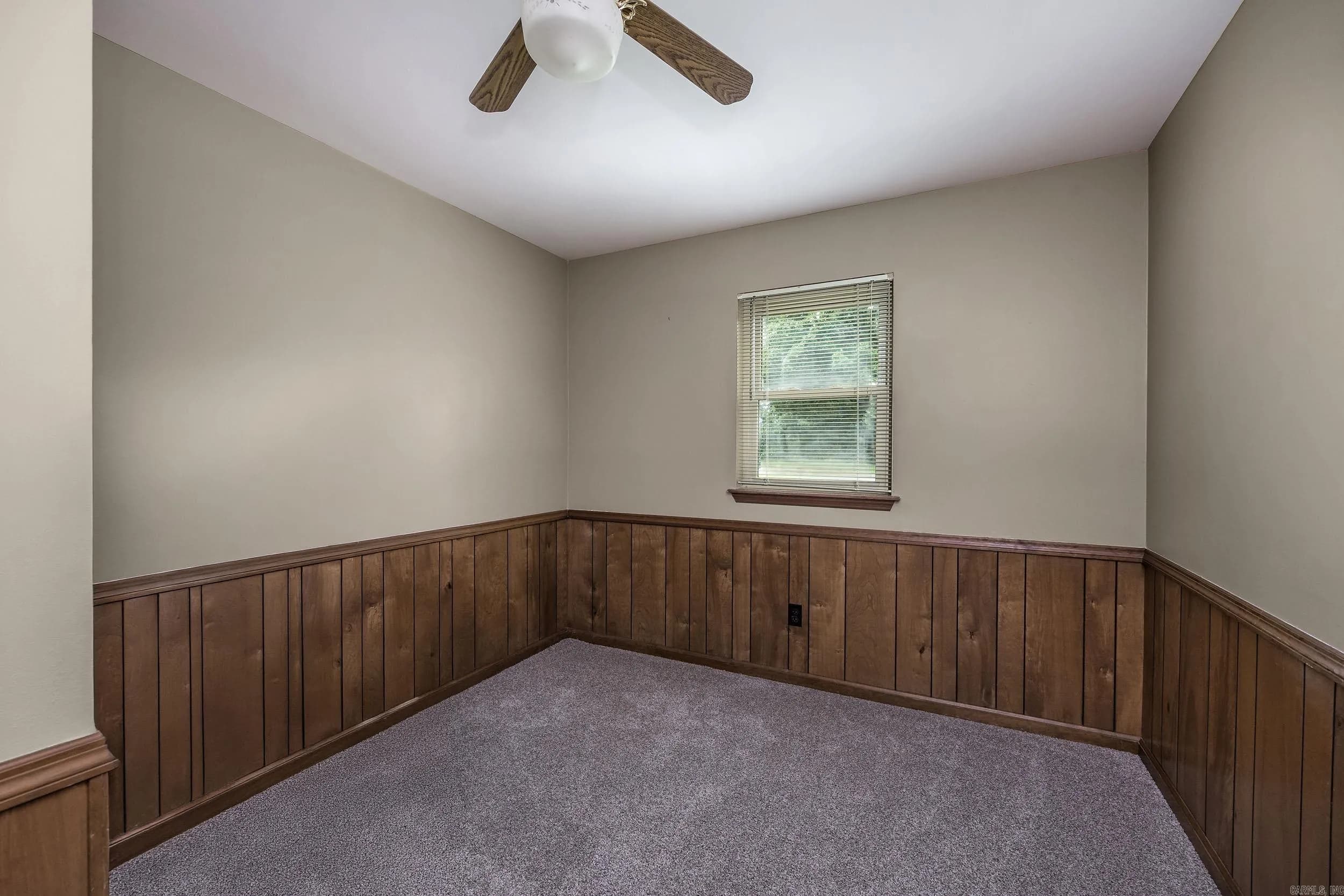 Property at 8  Kings mountain - Image 24