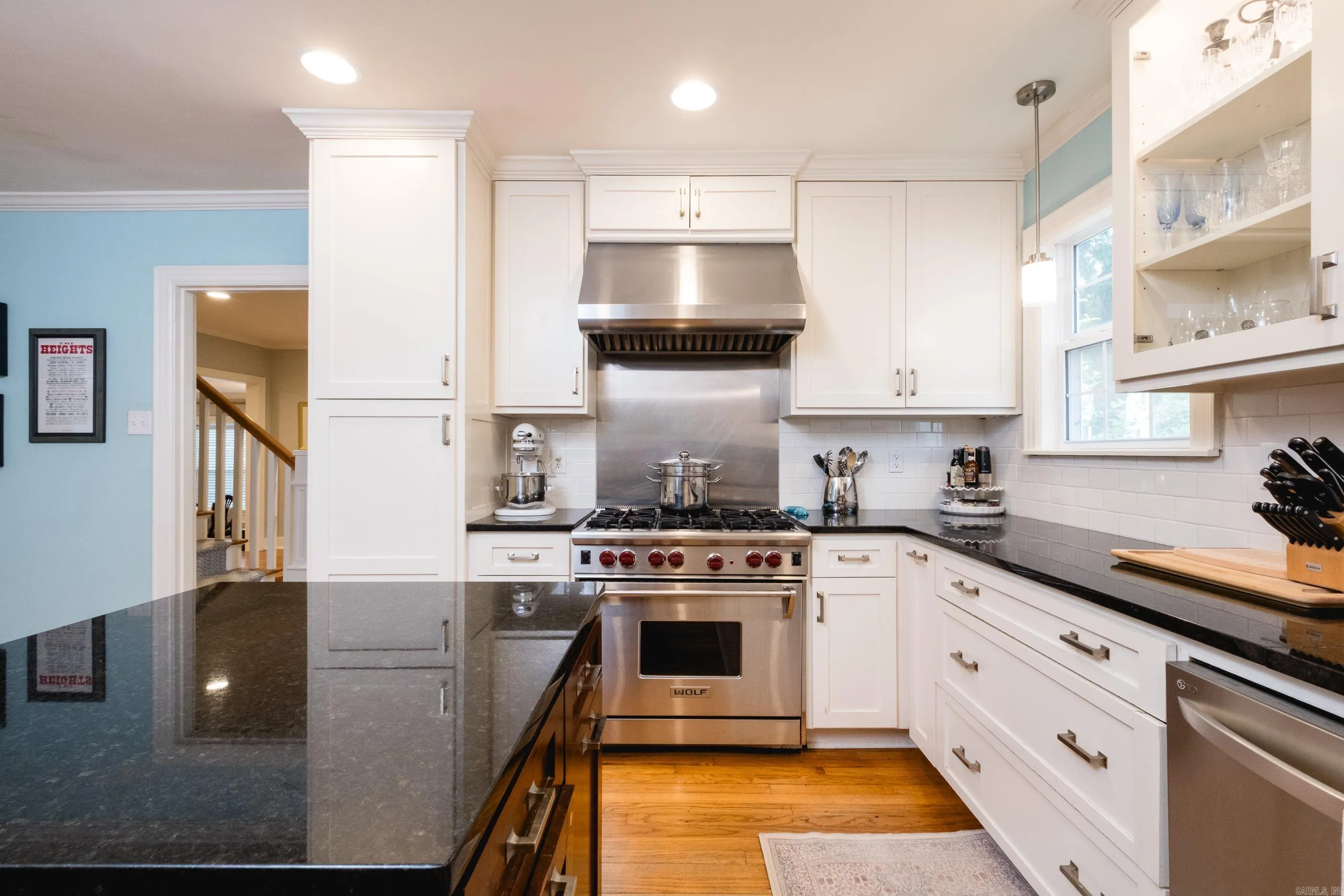 Property at 5913  Hawthorne - Image 17