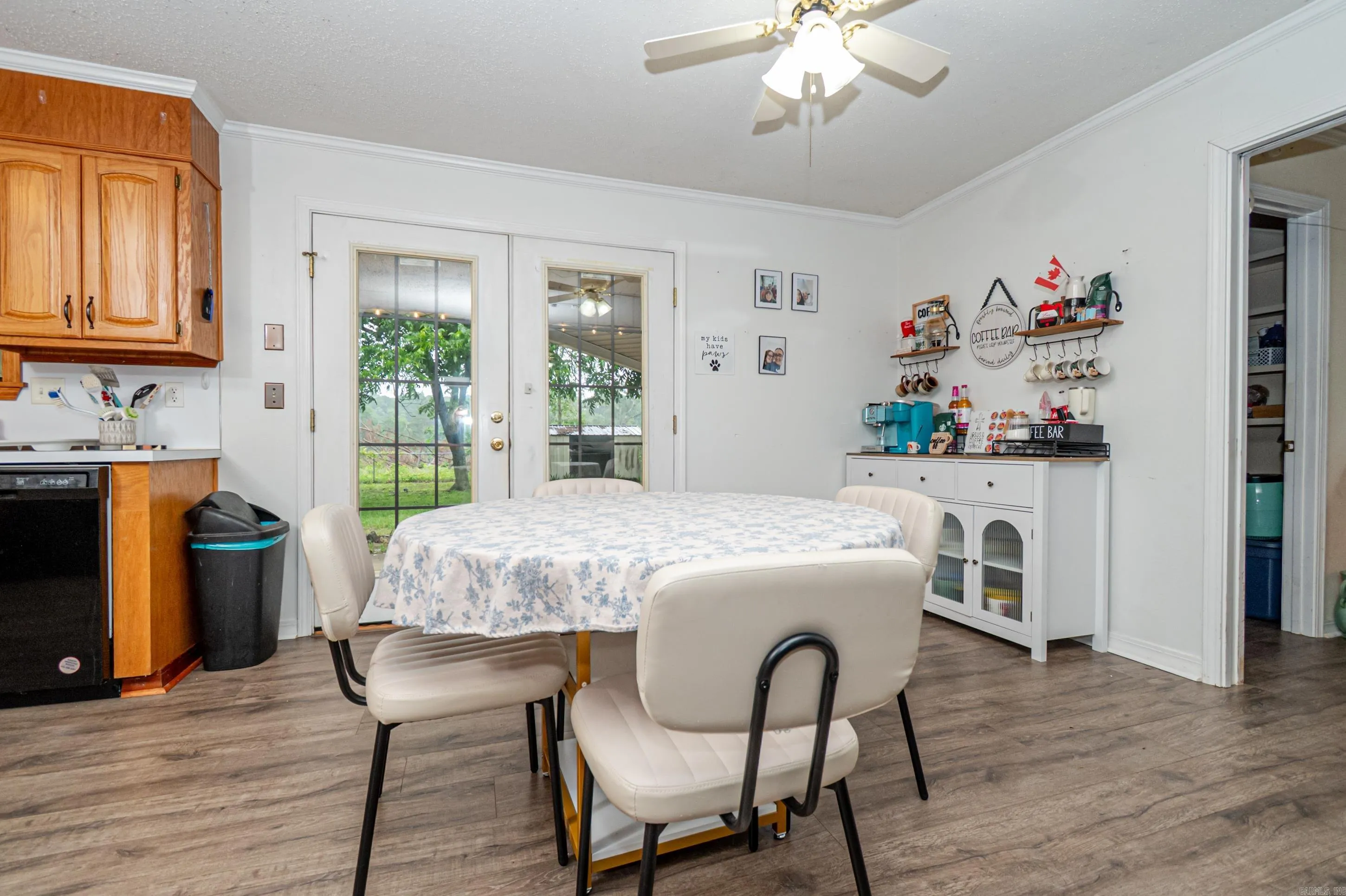 Property at 604 W University - Image 8