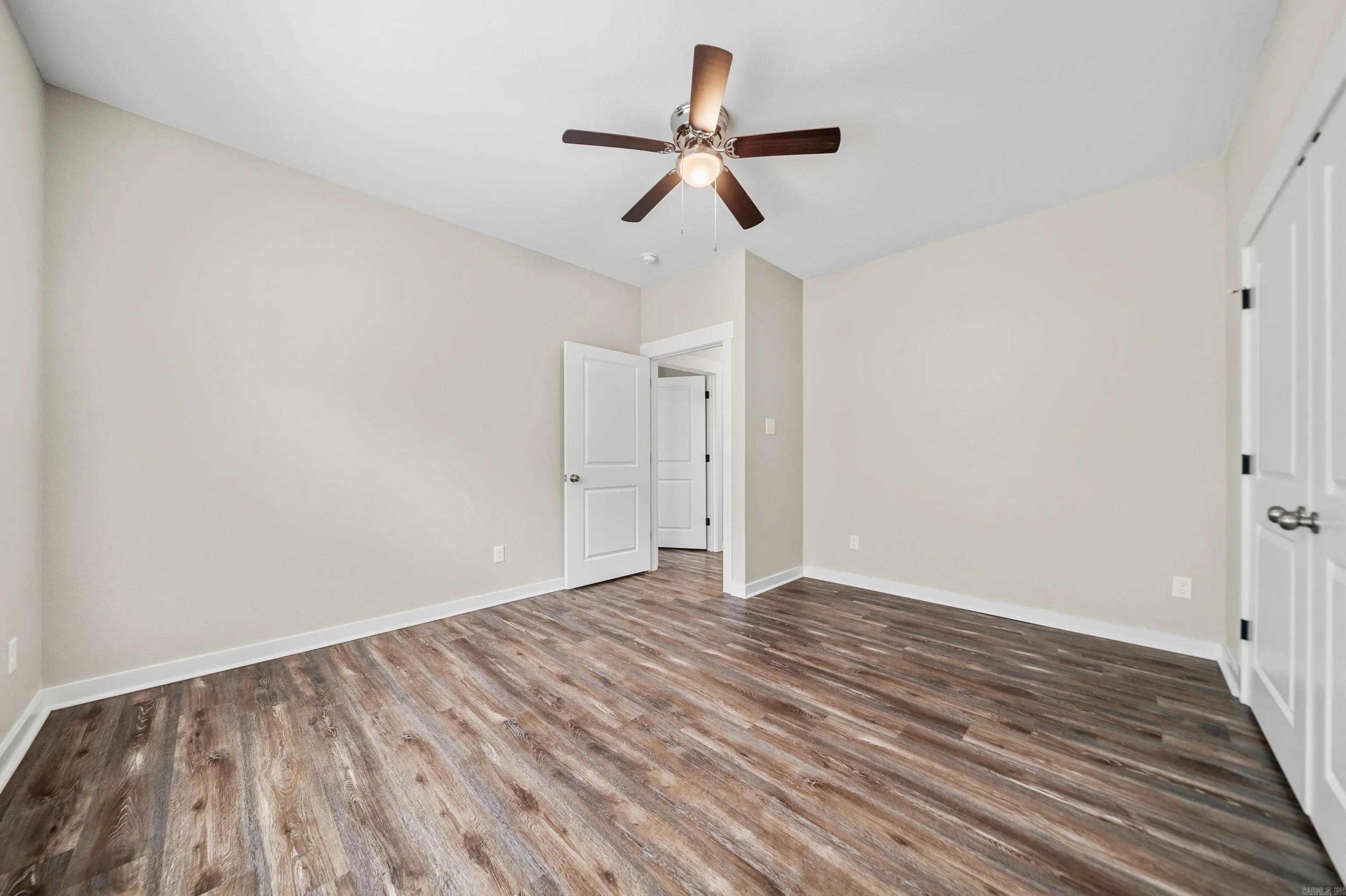 Property at 431  Shady hills - Image 12
