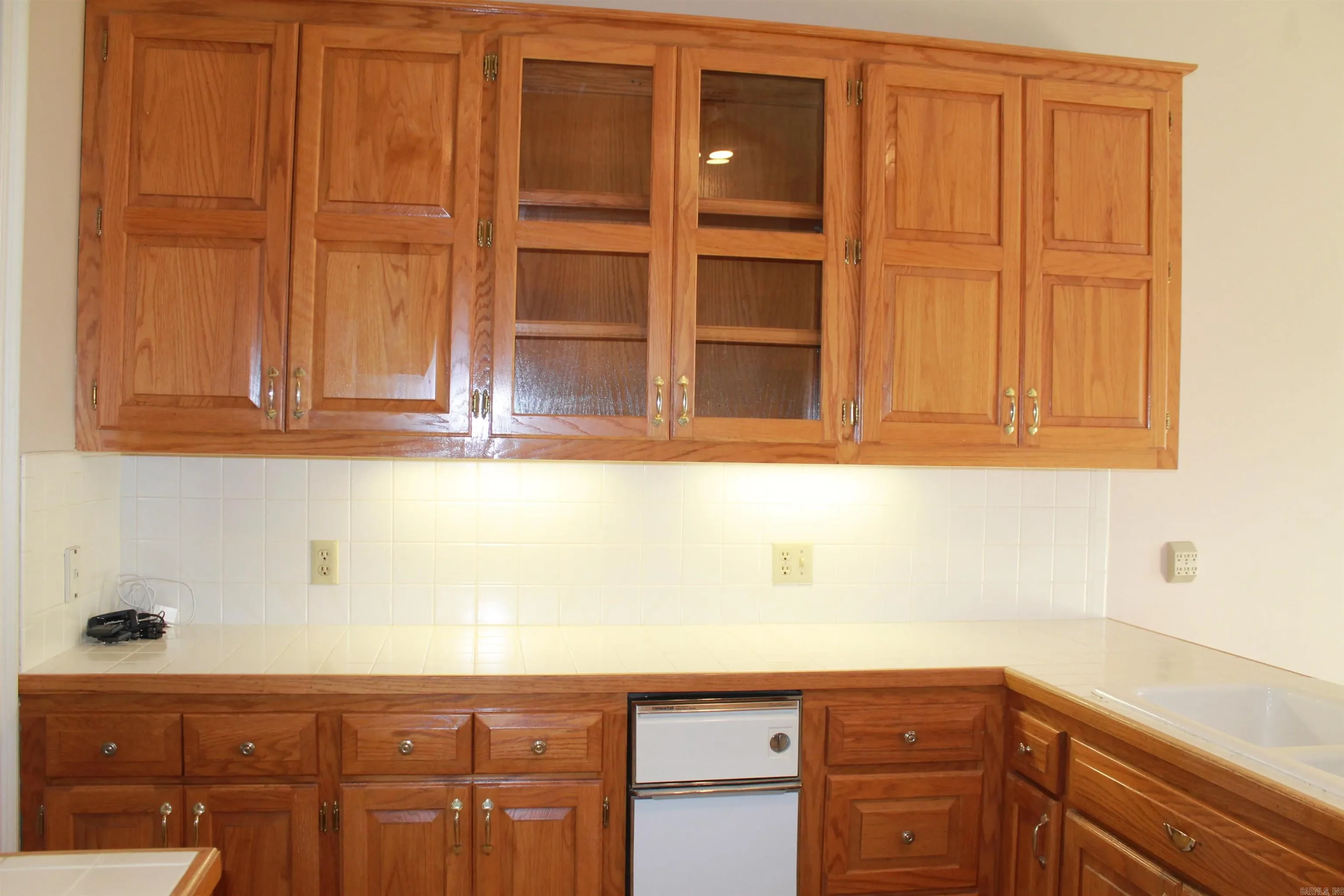 Property at 2314  Pathway - Image 12