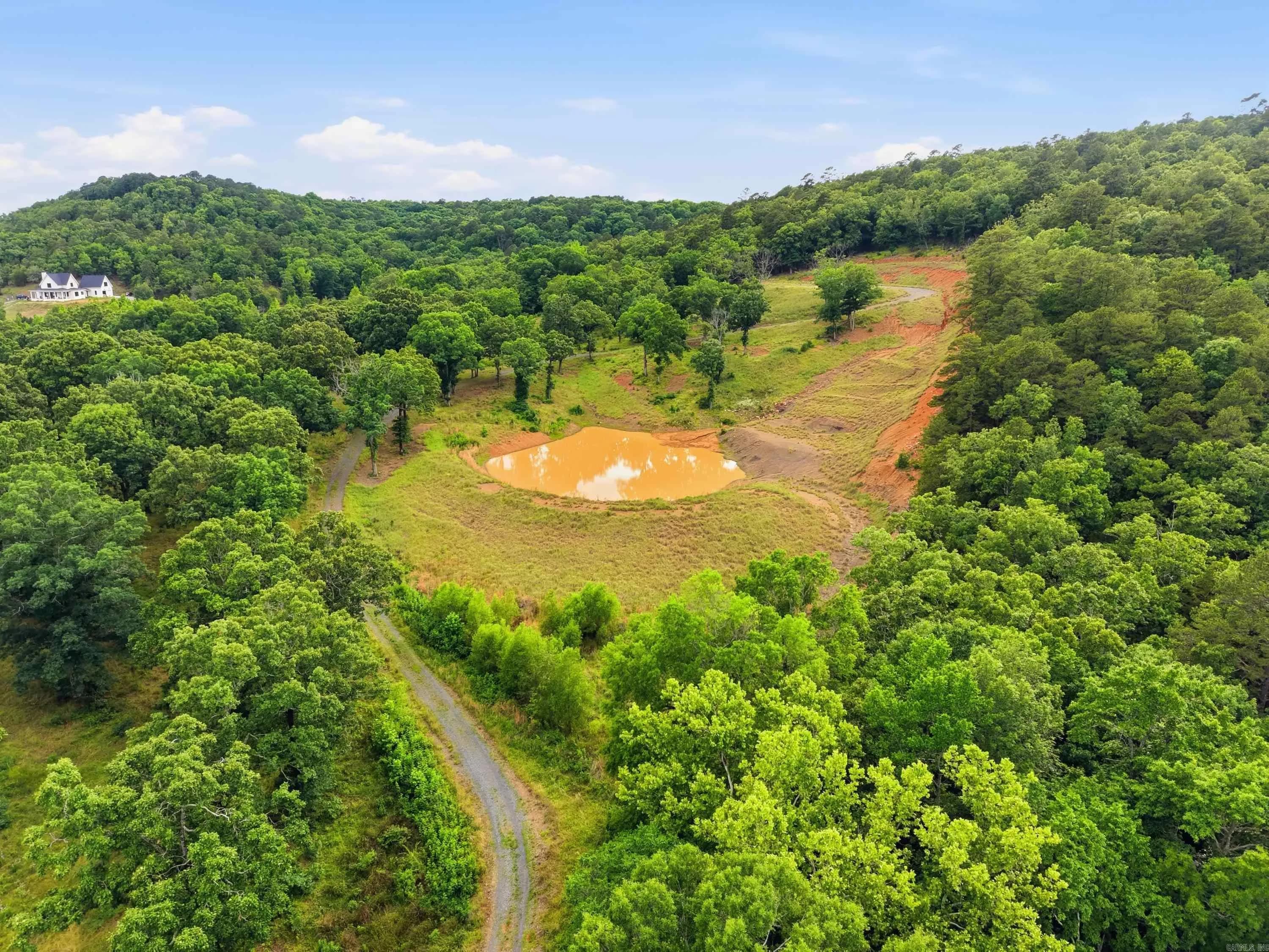 Property at 121  Oakstone heights - Image 4