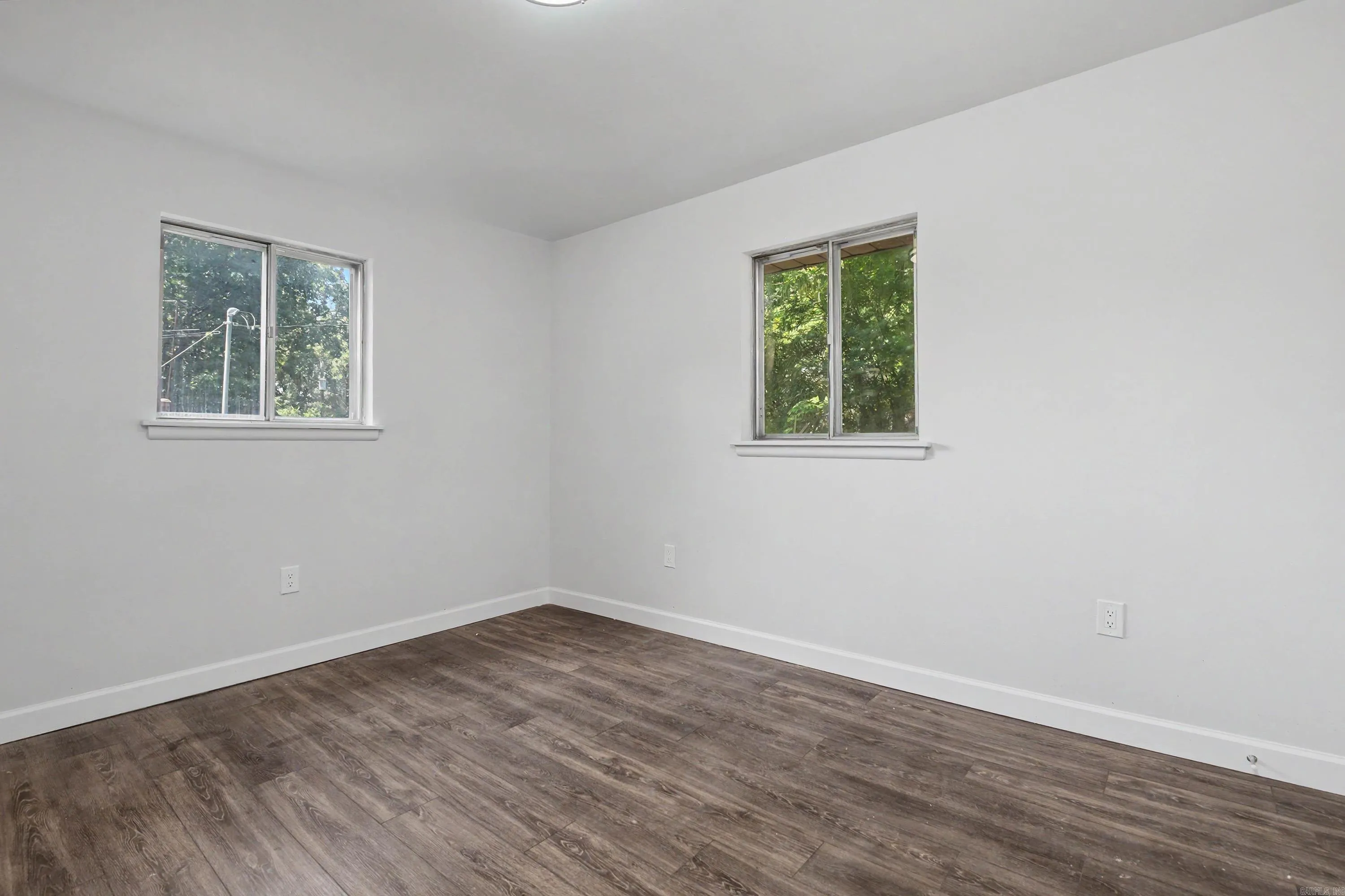 Property at 5215  Pike - Image 16