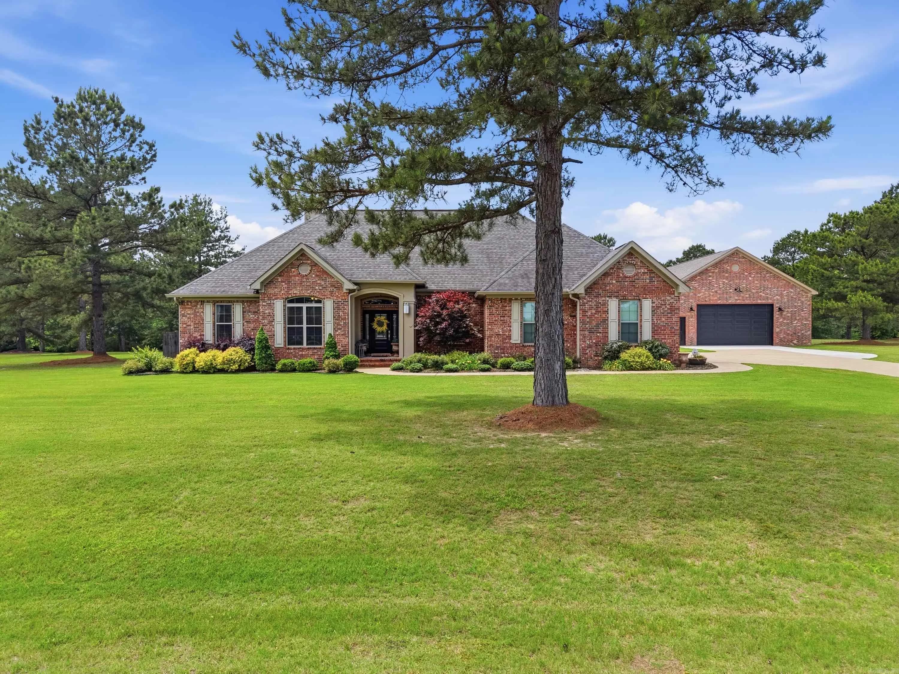 Property at 5603  Shore - Image 3