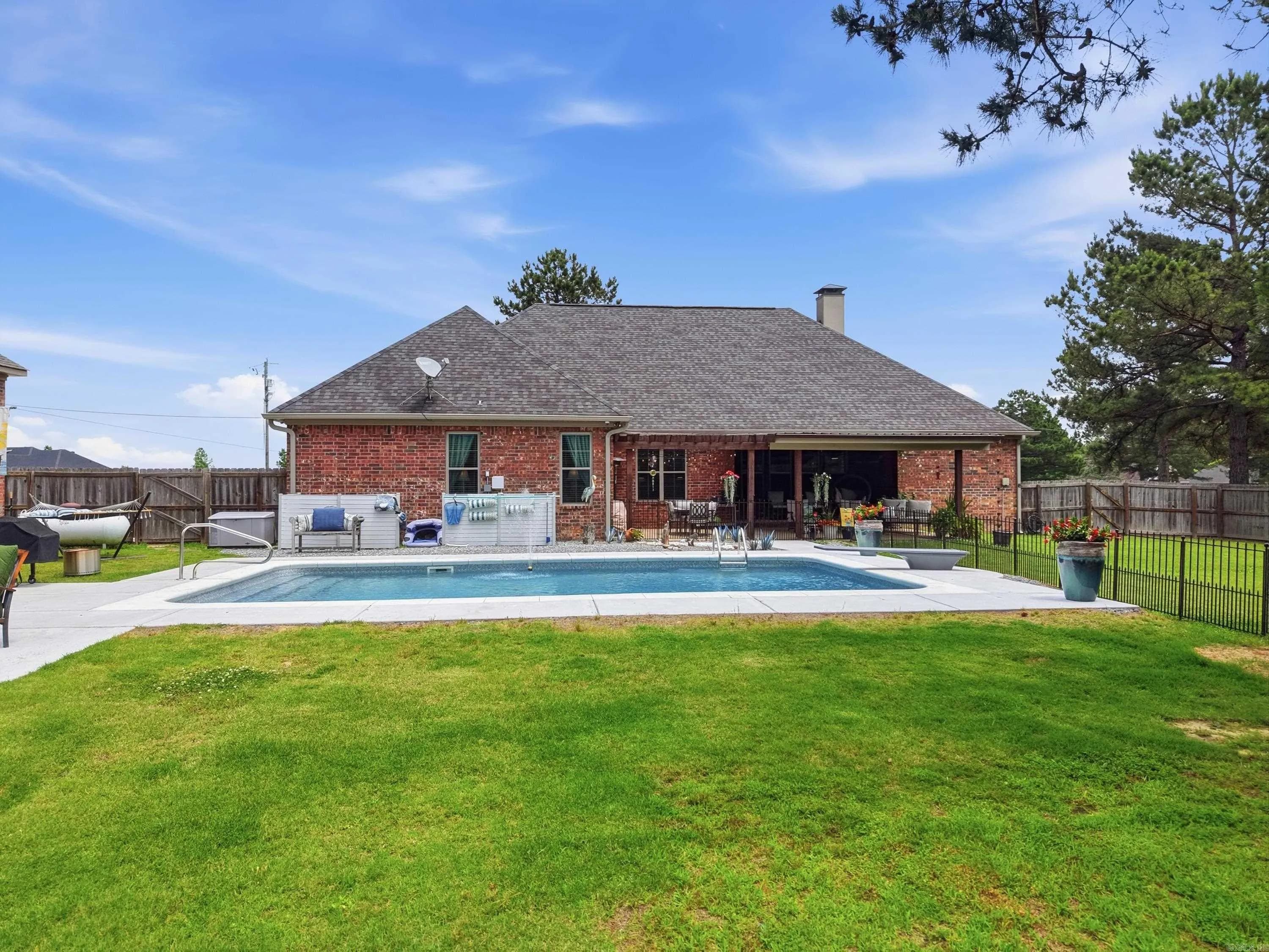 Property at 5603  Shore - Image 6